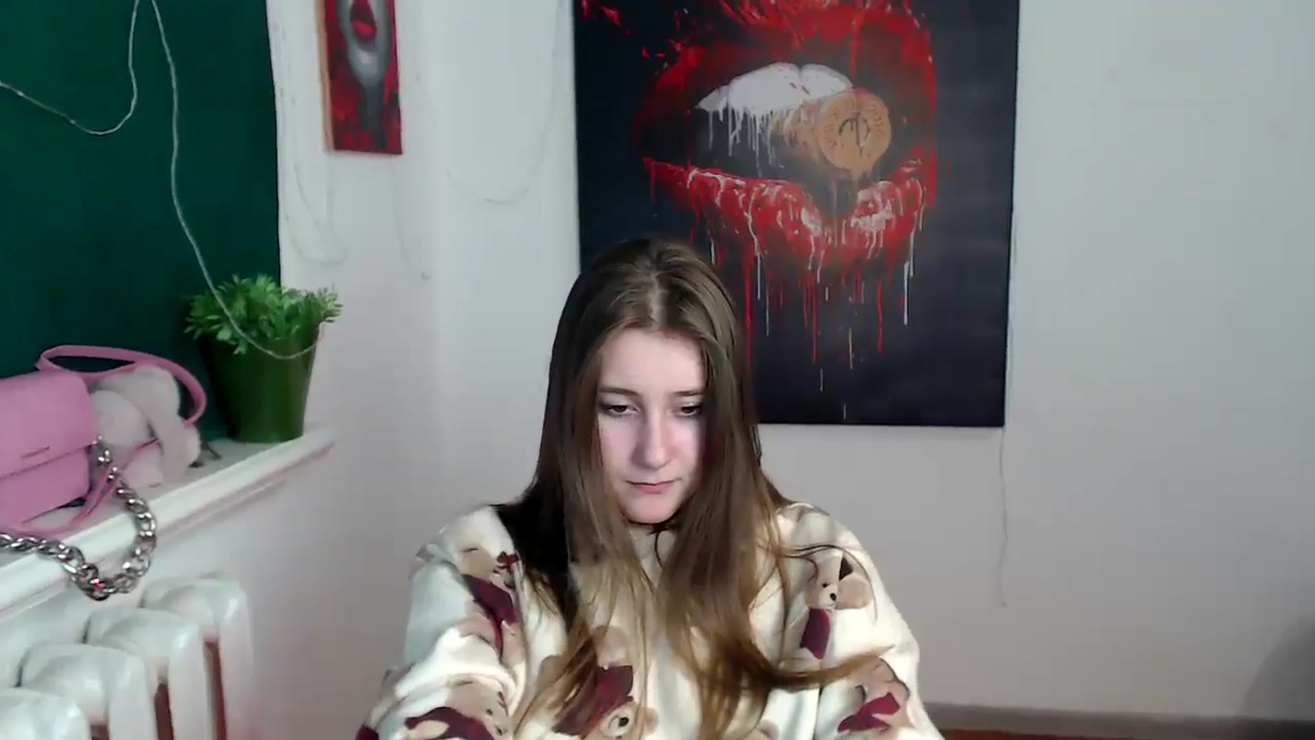 Gallery image thumbnail from Kamilochkaaa_'s myfreecams stream on, 12/26/2025, 19:35 image 17 of 20