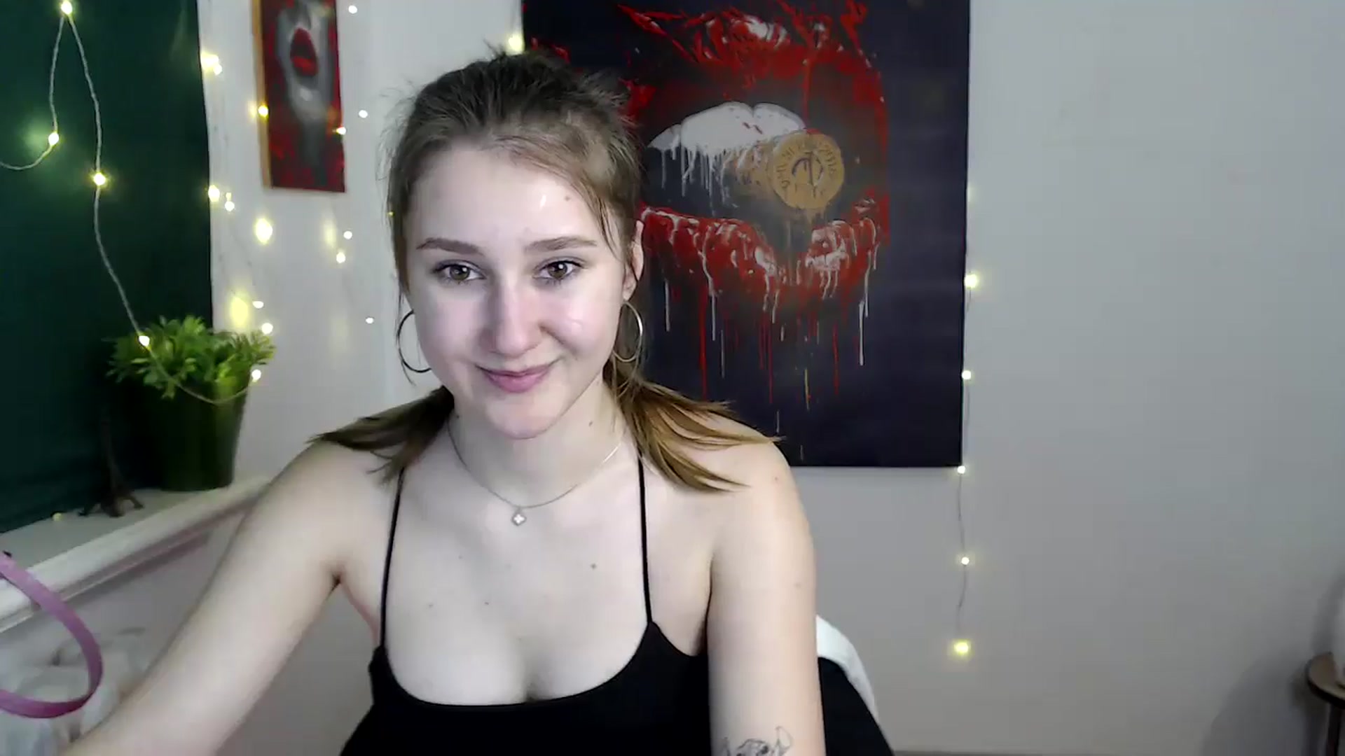 Gallery image thumbnail from Kamilochkaaa_'s myfreecams stream on, 12/27/2025, 15:58 image 12 of 20