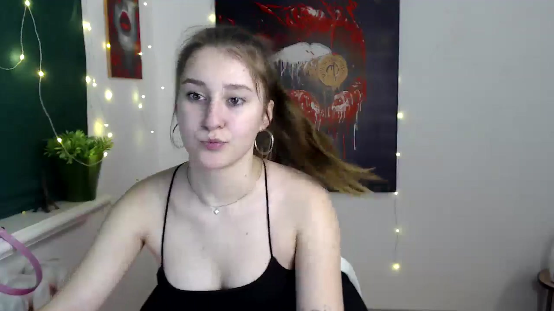 Gallery image thumbnail from Kamilochkaaa_'s myfreecams stream on, 12/27/2025, 15:58 image 13 of 20