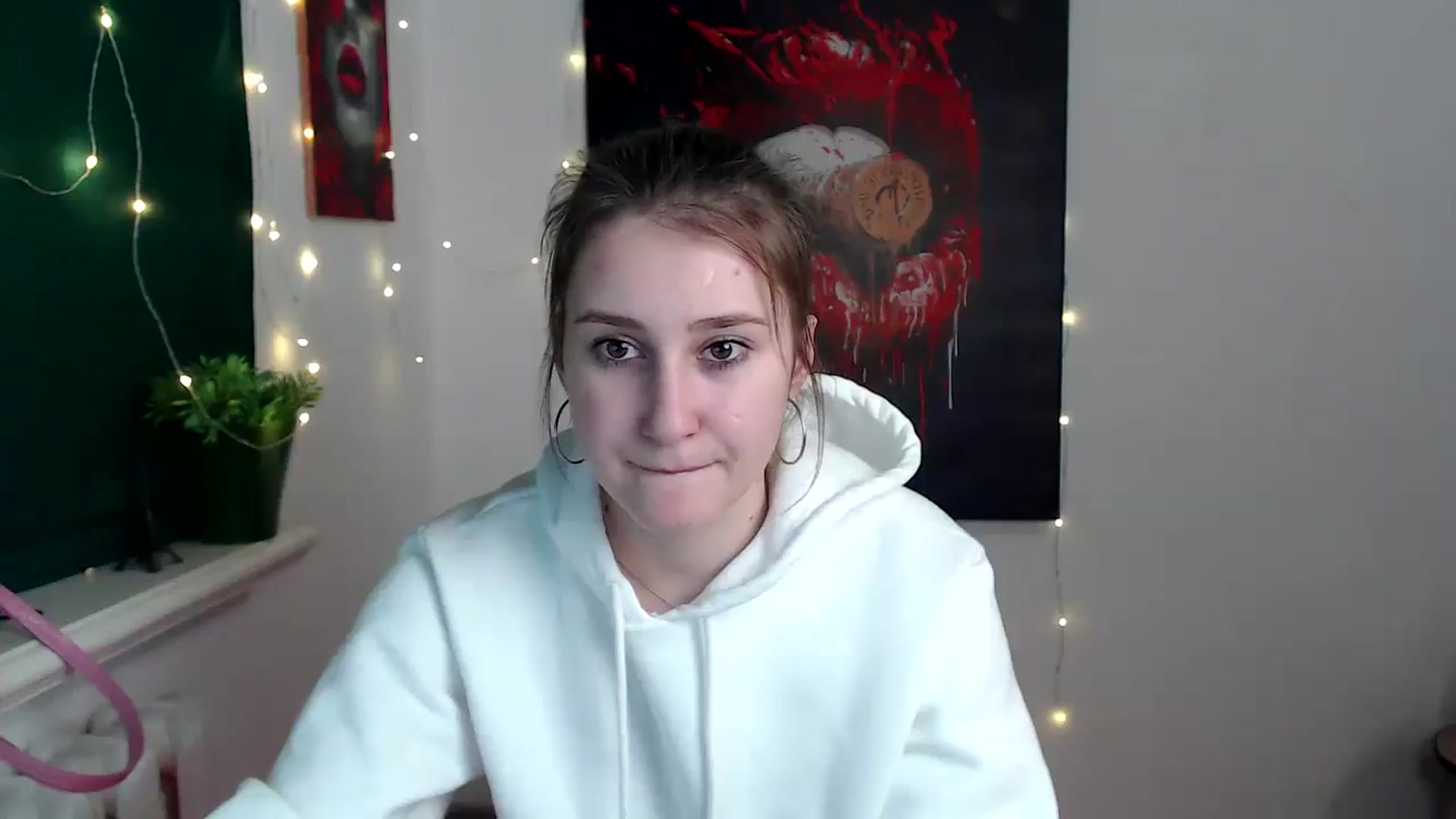 Gallery image thumbnail from Kamilochkaaa_'s myfreecams stream on, 12/27/2025, 18:38 image 2 of 20