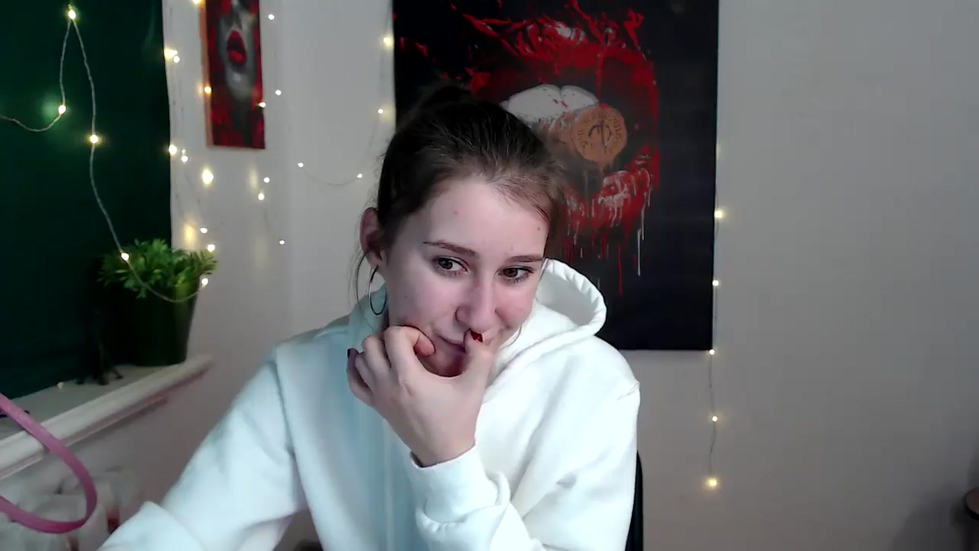 Gallery image thumbnail from Kamilochkaaa_'s myfreecams stream on, 12/27/2025, 18:38 image 6 of 20