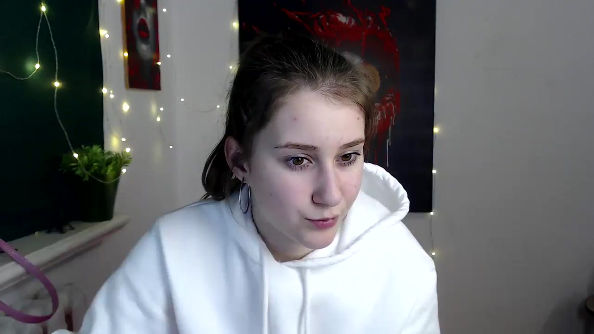 Gallery image thumbnail from Kamilochkaaa_'s myfreecams stream on, 12/27/2025, 18:38 image 19 of 20