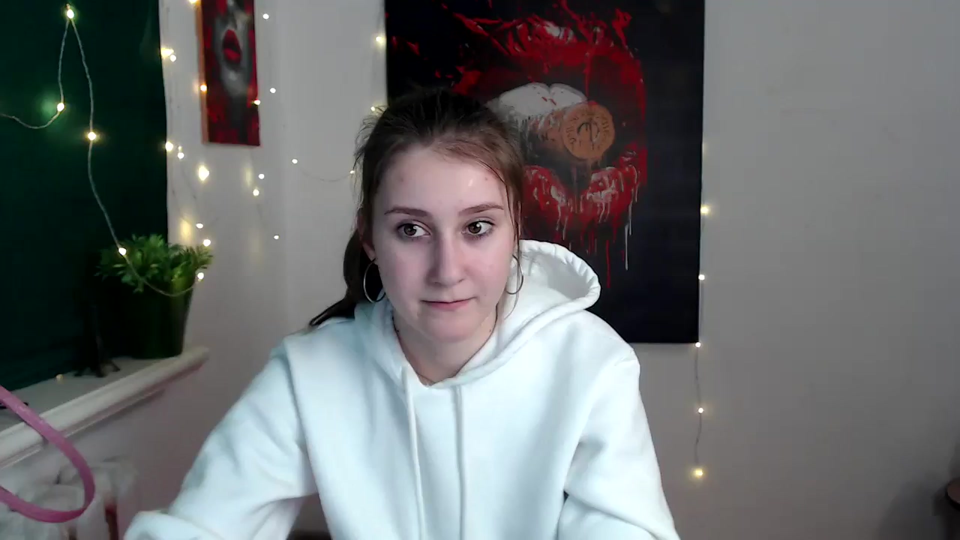 Gallery image thumbnail from Kamilochkaaa_'s myfreecams stream on, 12/27/2025, 18:38 image 16 of 20