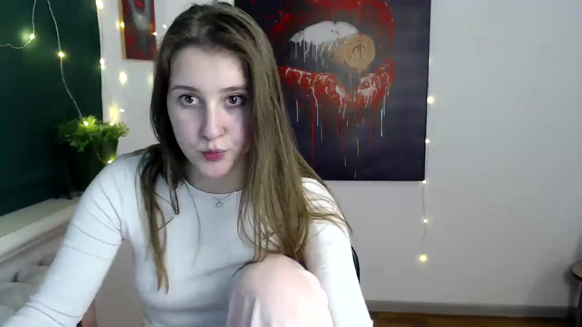 Gallery image thumbnail from Kamilochkaaa_'s myfreecams stream on, 12/29/2025, 15:40 image 15 of 20