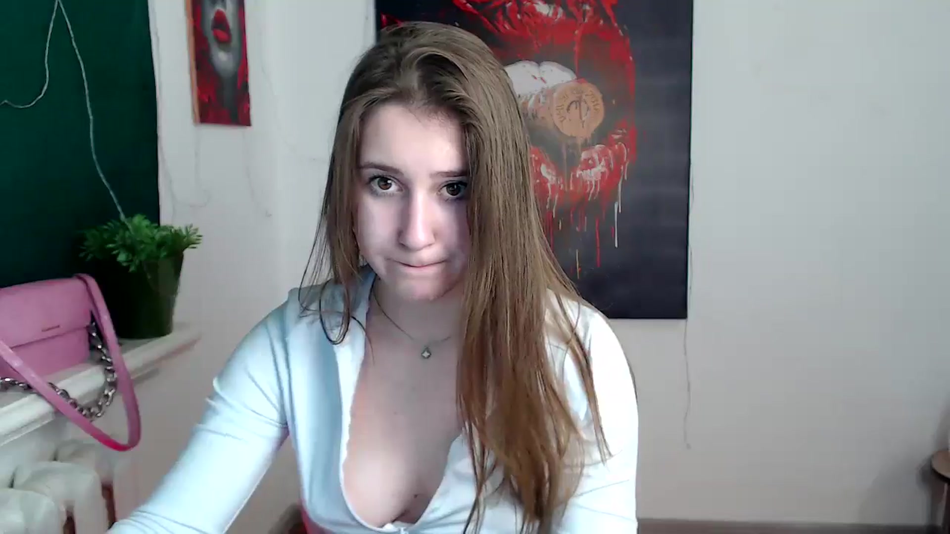 Gallery image thumbnail from Kamilochkaaa_'s myfreecams stream on, 12/31/2025, 15:04 image 17 of 20