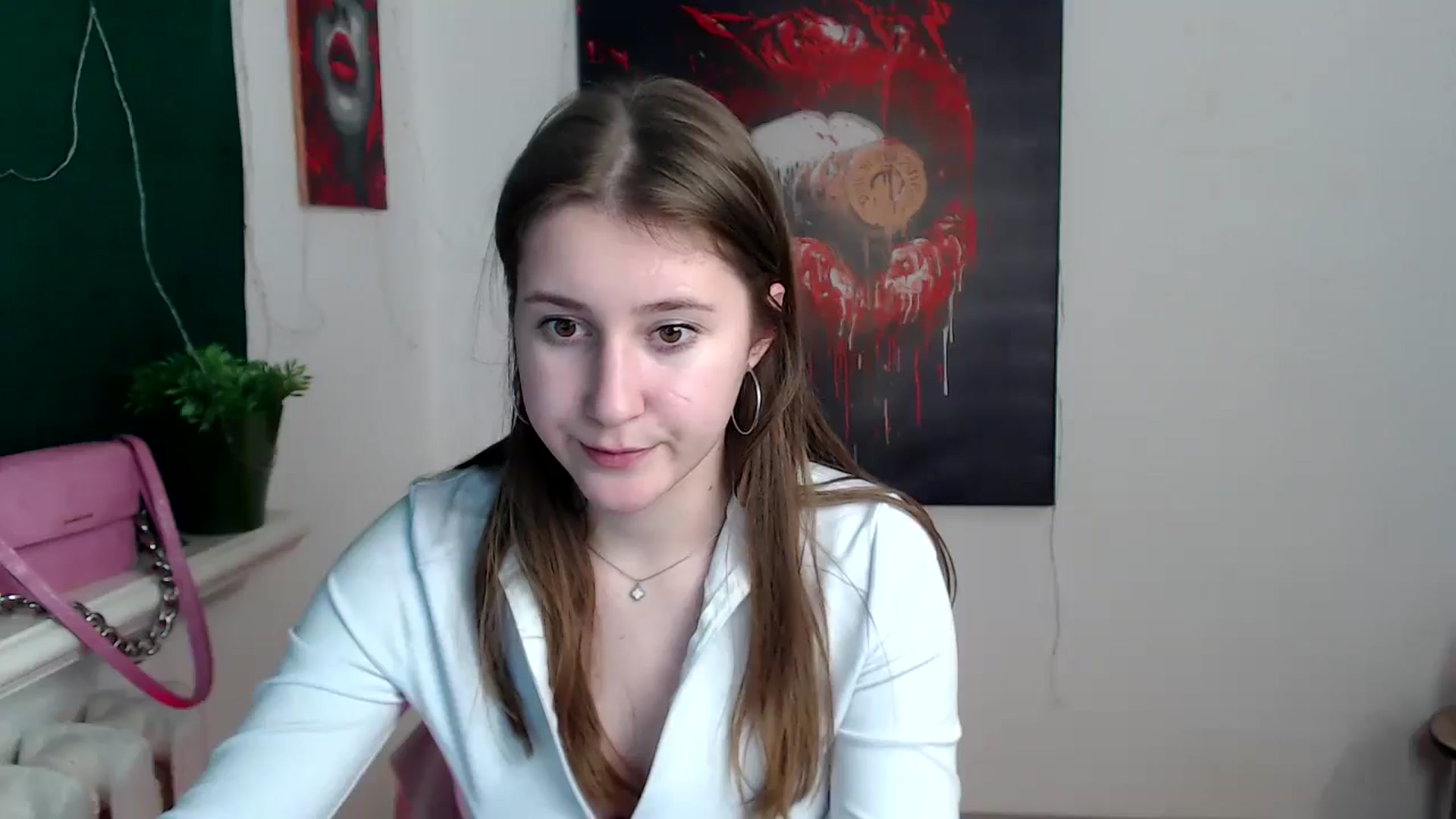 Gallery image thumbnail from Kamilochkaaa_'s myfreecams stream on, 12/31/2025, 16:30 image 17 of 20
