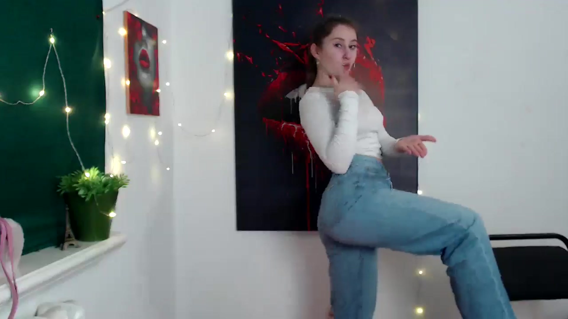 Gallery image thumbnail from Kamilochkaaa_'s myfreecams stream on, 01/03/2026, 15:02 image 5 of 20