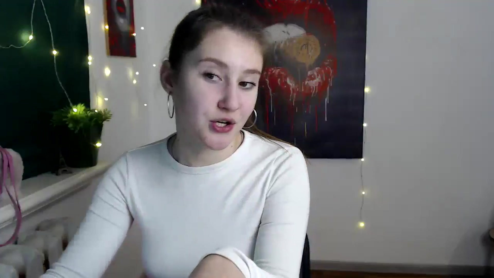 Gallery image thumbnail from Kamilochkaaa_'s myfreecams stream on, 01/03/2026, 15:02 image 6 of 20