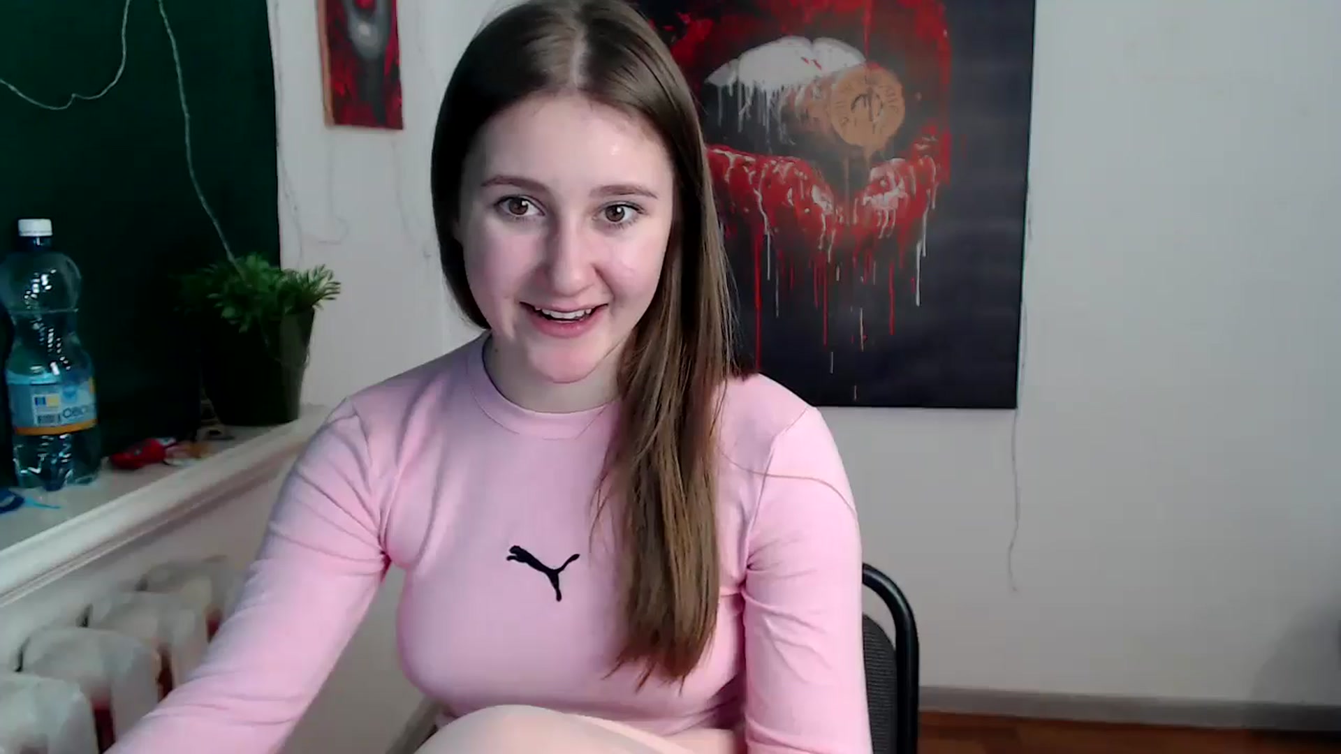 Gallery image thumbnail from Kamilochkaaa_'s myfreecams stream on, 01/06/2026, 16:12 image 17 of 20