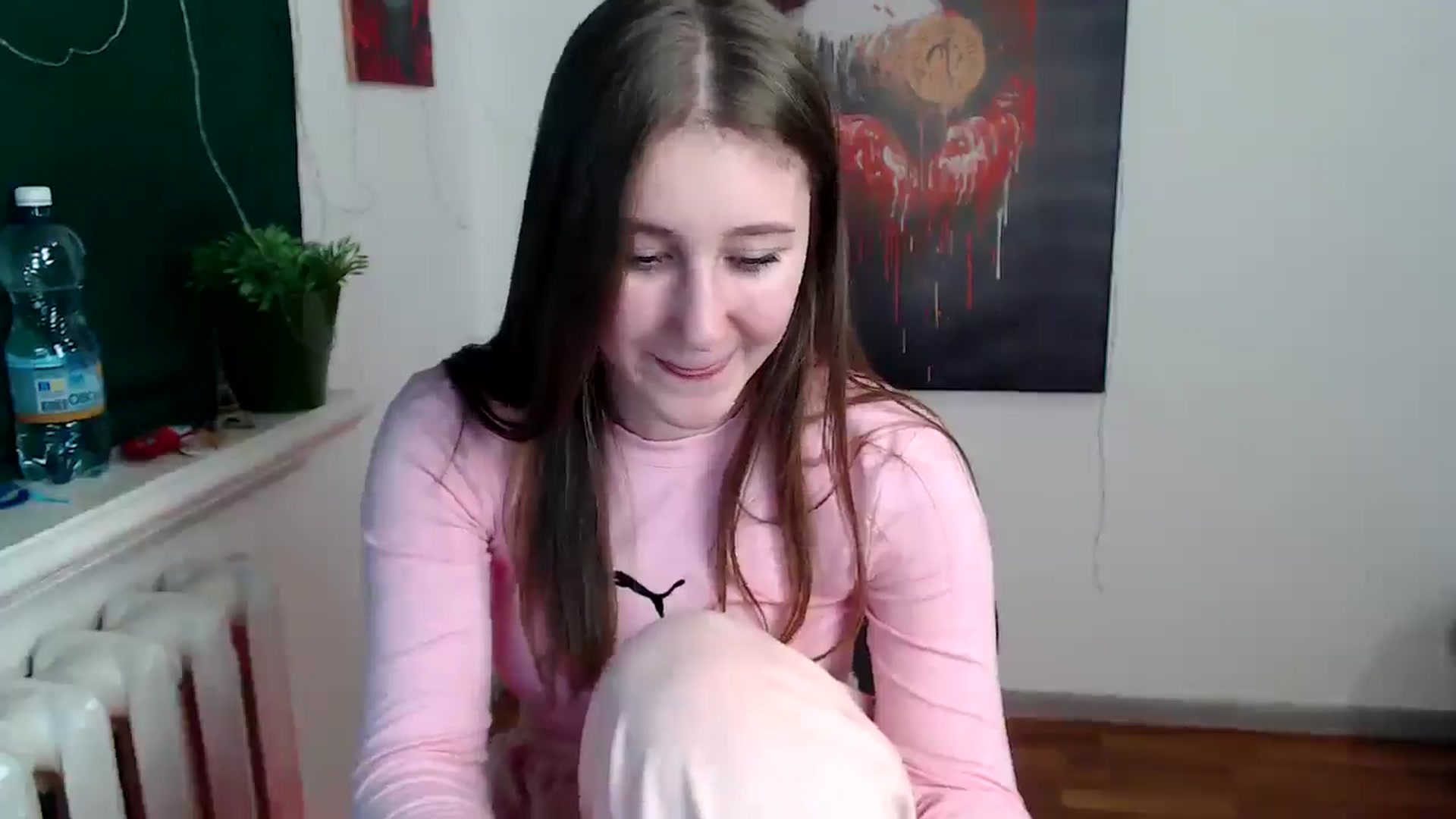 Gallery image thumbnail from Kamilochkaaa_'s myfreecams stream on, 01/06/2026, 16:39 image 8 of 20