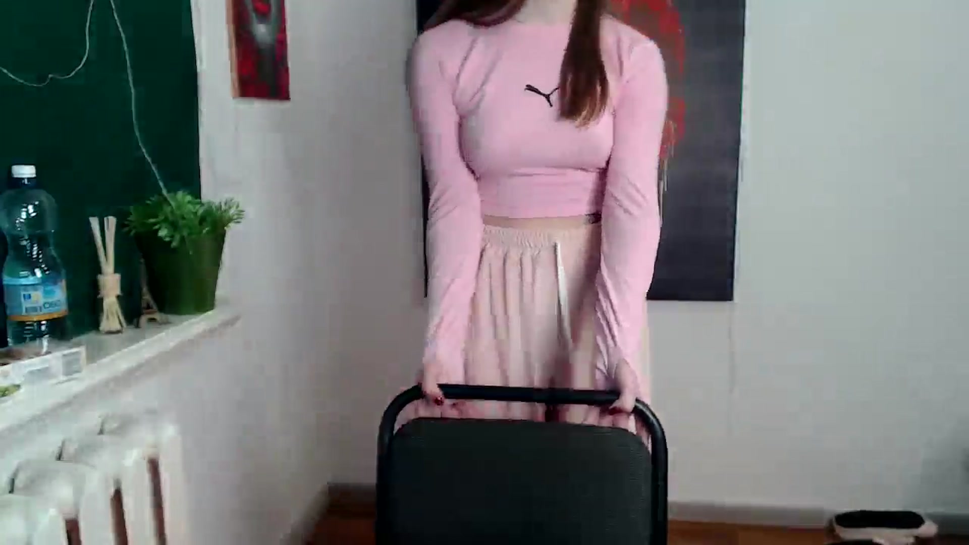 Gallery image thumbnail from Kamilochkaaa_'s myfreecams stream on, 01/06/2026, 18:08 image 14 of 20