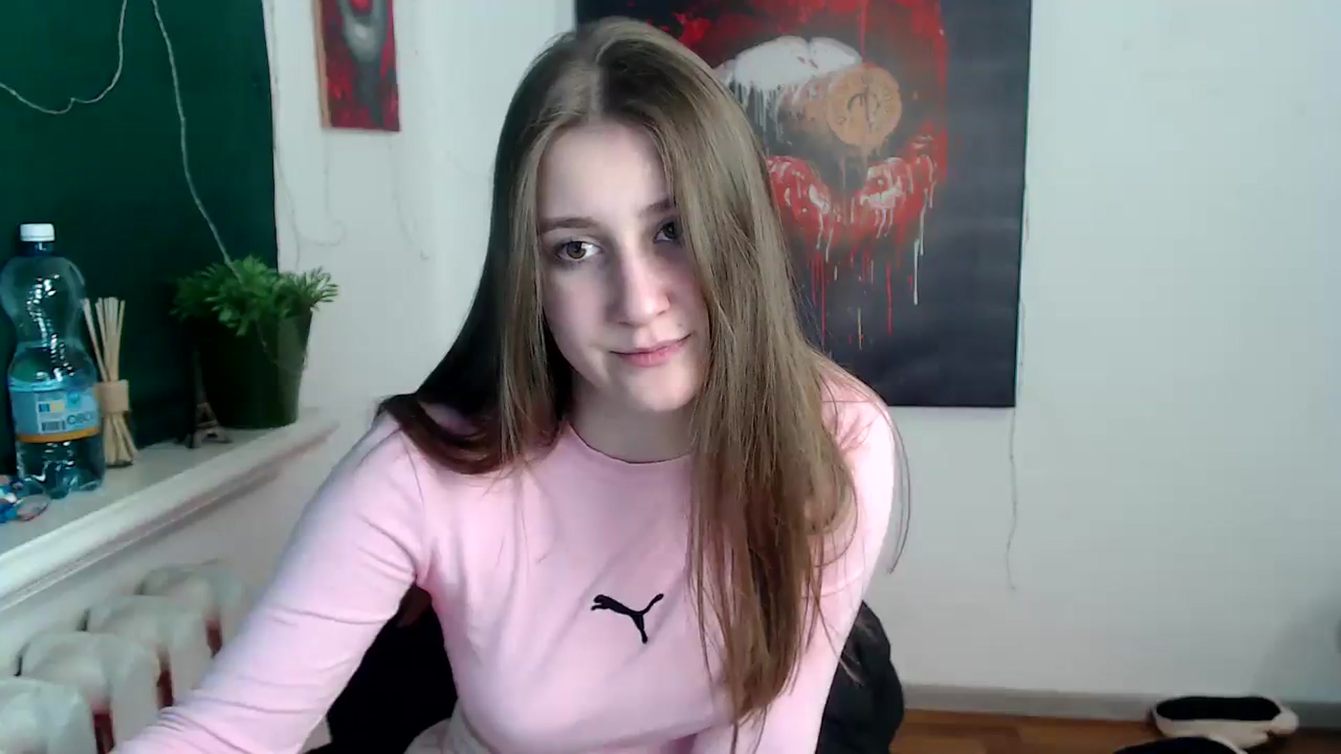 Gallery image thumbnail from Kamilochkaaa_'s myfreecams stream on, 01/06/2026, 19:52 image 17 of 20