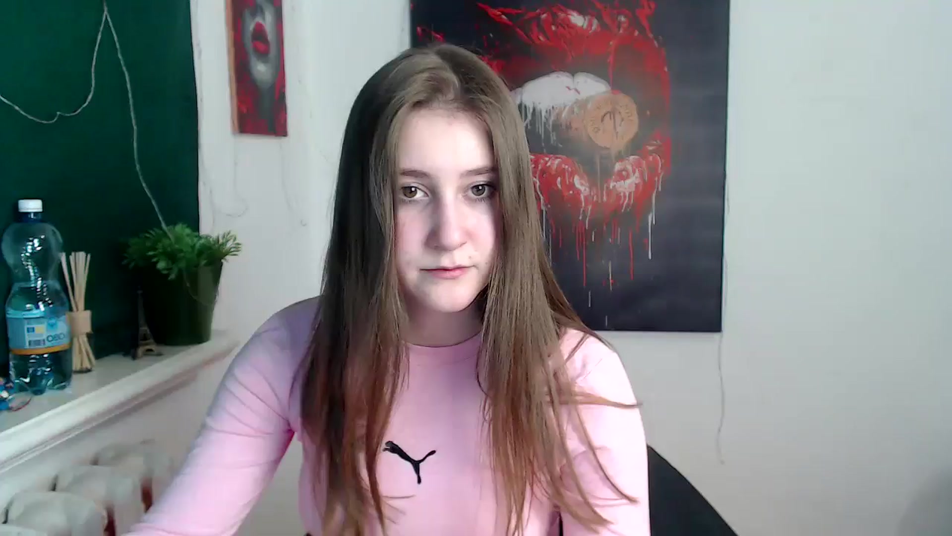 Gallery image thumbnail from Kamilochkaaa_'s myfreecams stream on, 01/06/2026, 19:52 image 1 of 20