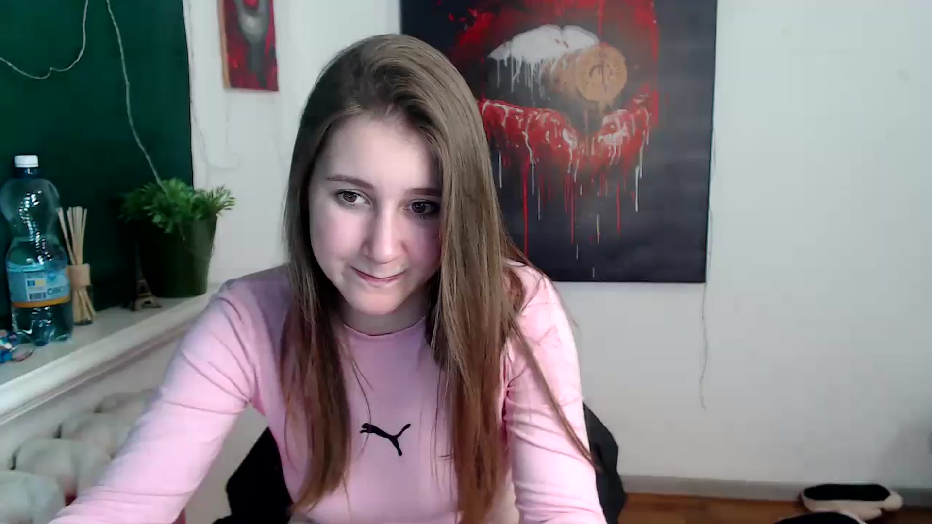 Gallery image thumbnail from Kamilochkaaa_'s myfreecams stream on, 01/06/2026, 19:52 image 15 of 20
