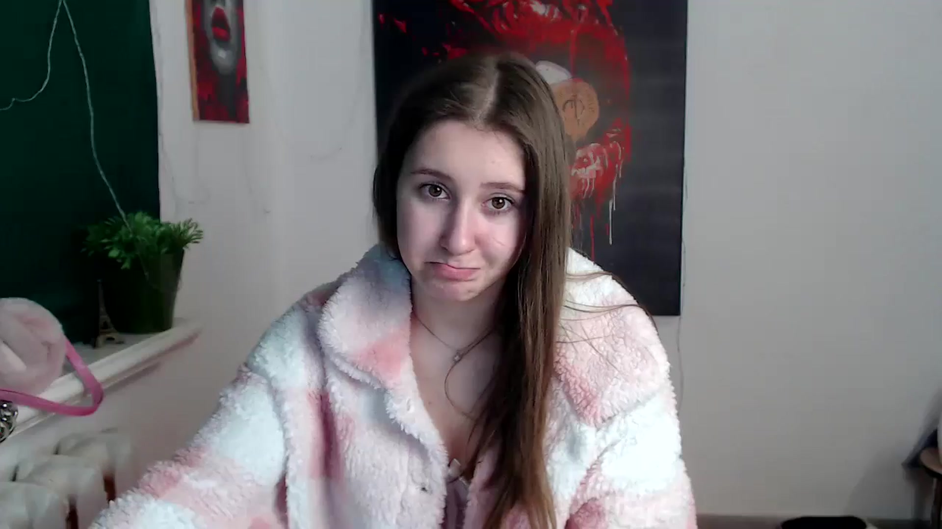 Gallery image thumbnail from Kamilochkaaa_'s myfreecams stream on, 01/07/2026, 14:55 image 5 of 20