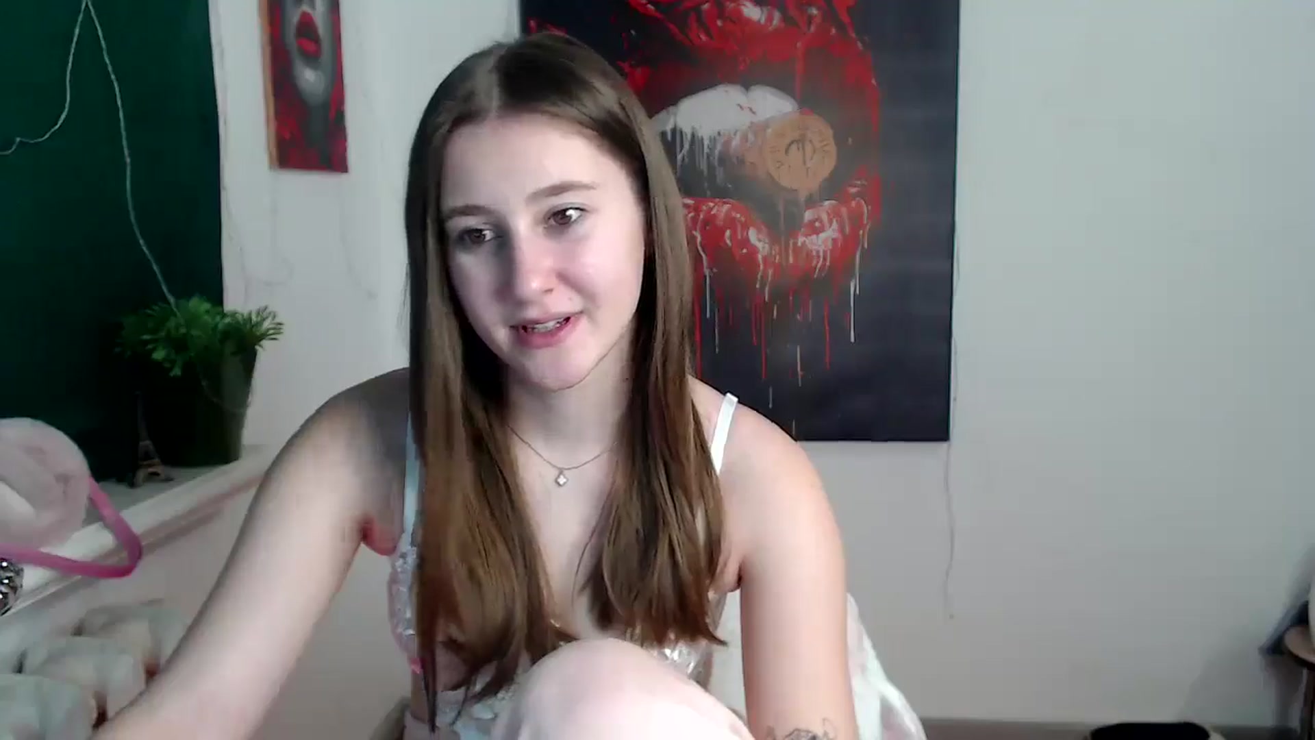 Gallery image thumbnail from Kamilochkaaa_'s myfreecams stream on, 01/07/2026, 14:55 image 12 of 20