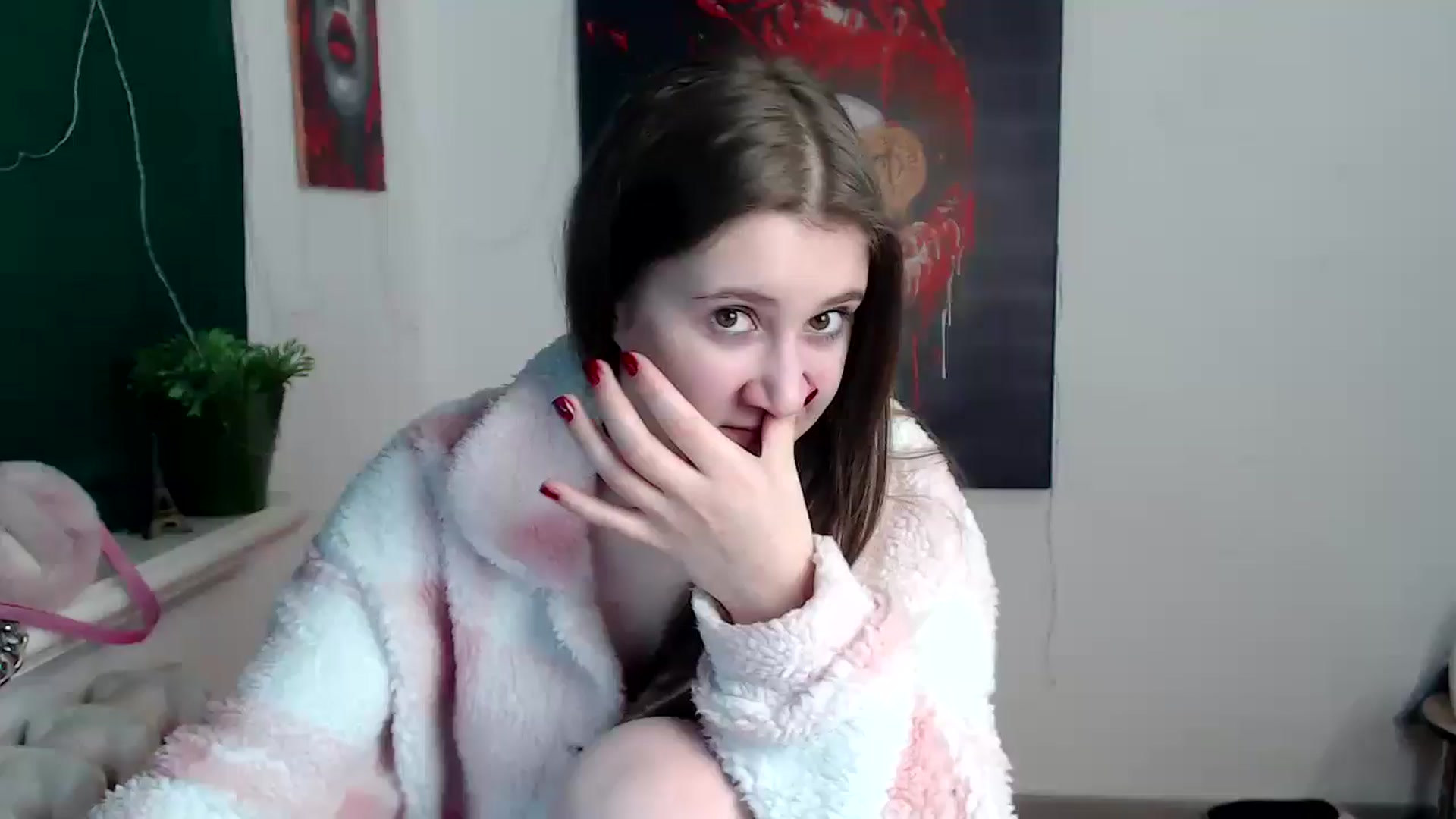 Gallery image thumbnail from Kamilochkaaa_'s myfreecams stream on, 01/07/2026, 14:55 image 1 of 20