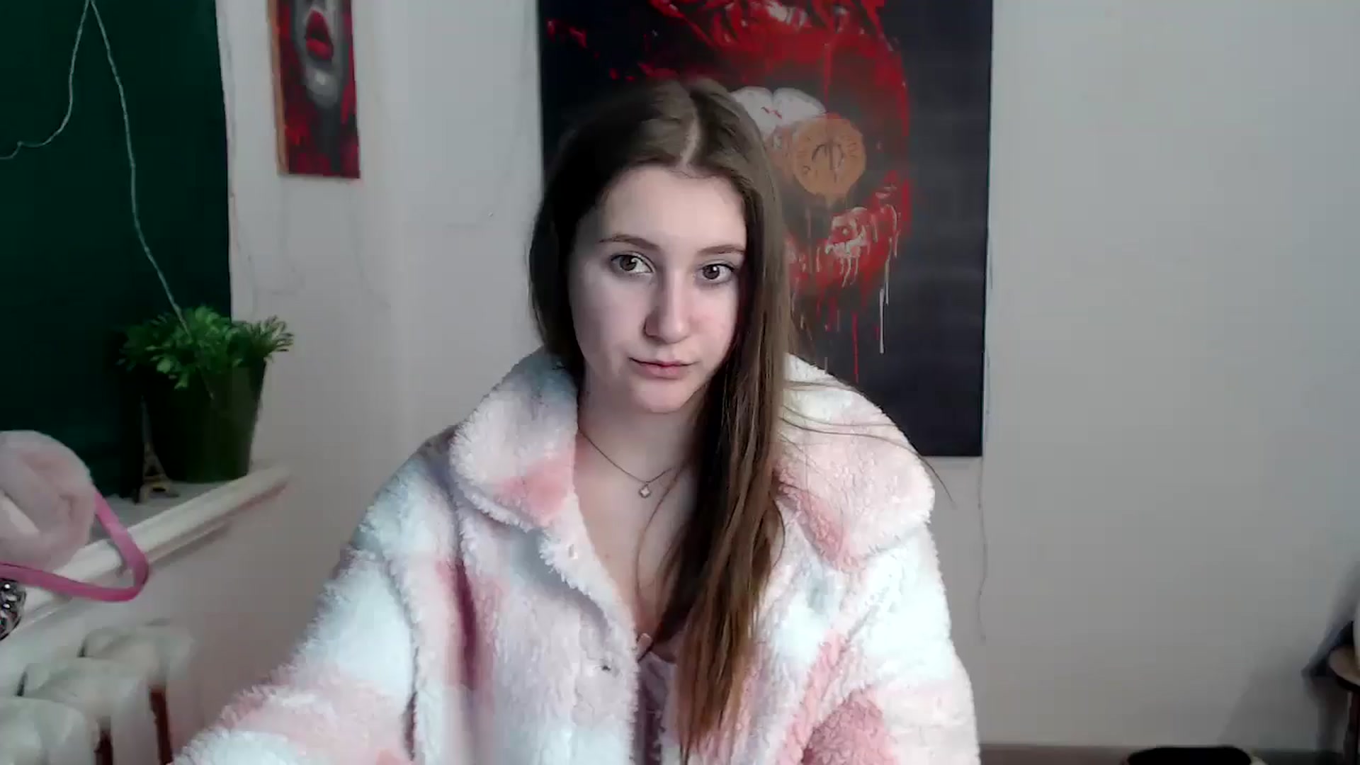 Gallery image thumbnail from Kamilochkaaa_'s myfreecams stream on, 01/07/2026, 14:55 image 7 of 20