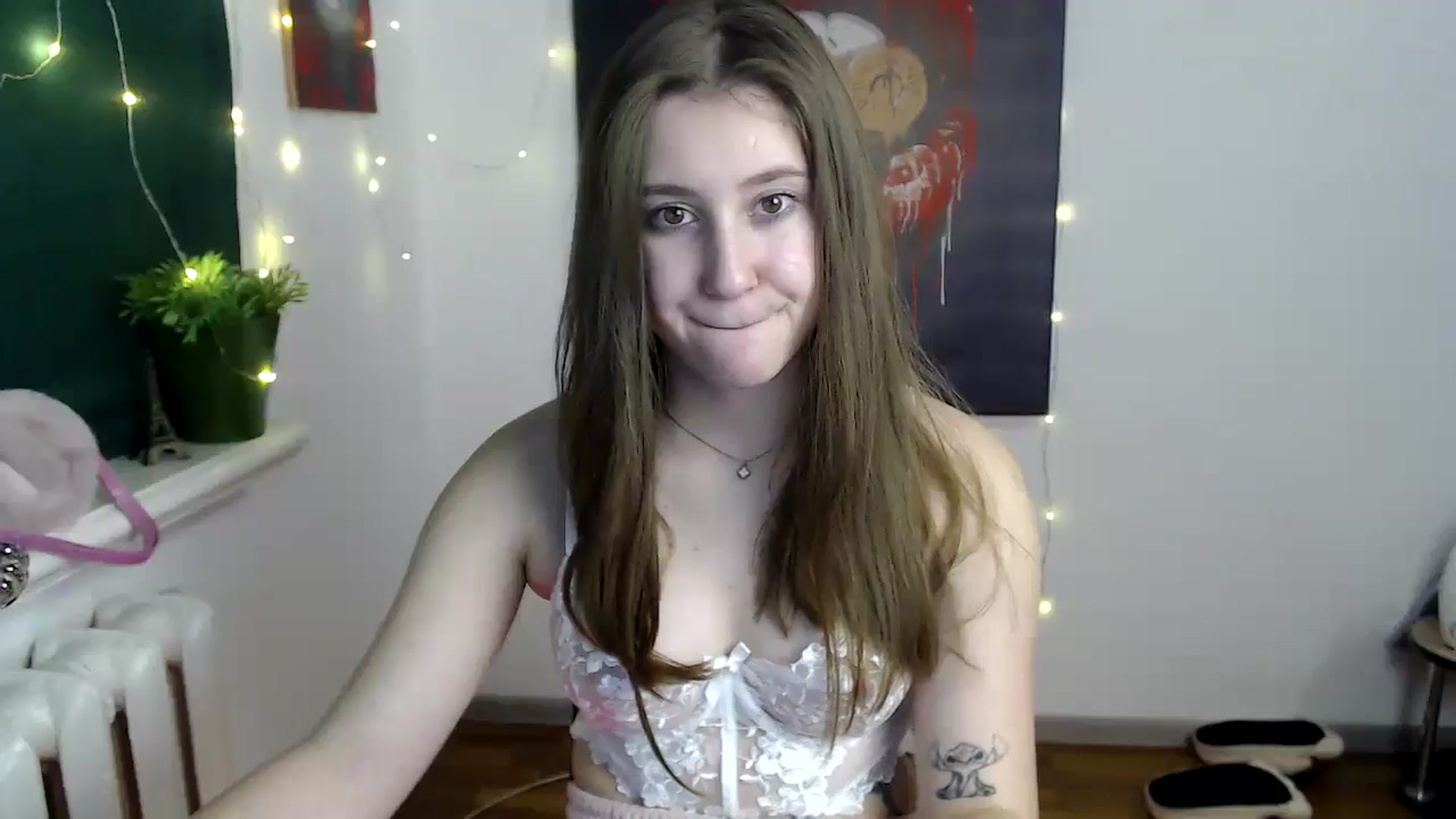 Gallery image thumbnail from Kamilochkaaa_'s myfreecams stream on, 01/07/2026, 15:29 image 8 of 20