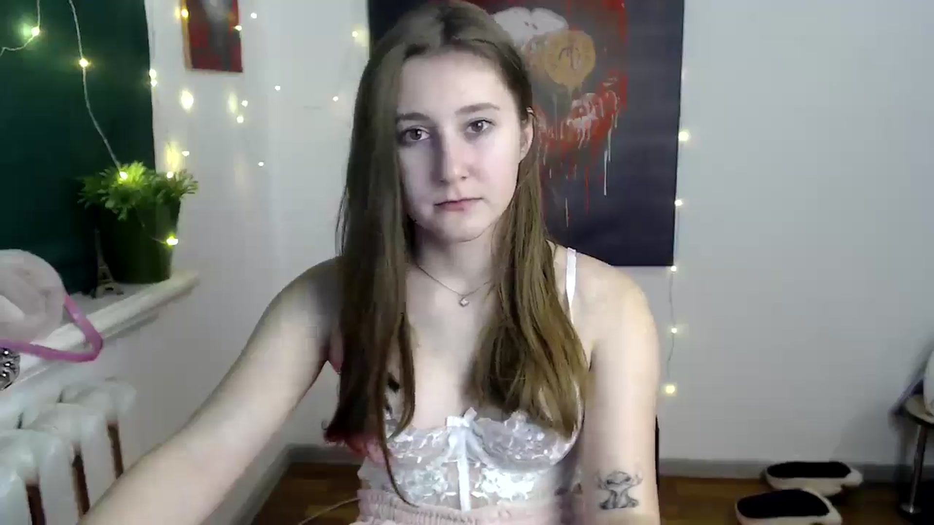 Gallery image thumbnail from Kamilochkaaa_'s myfreecams stream on, 01/07/2026, 15:29 image 14 of 20