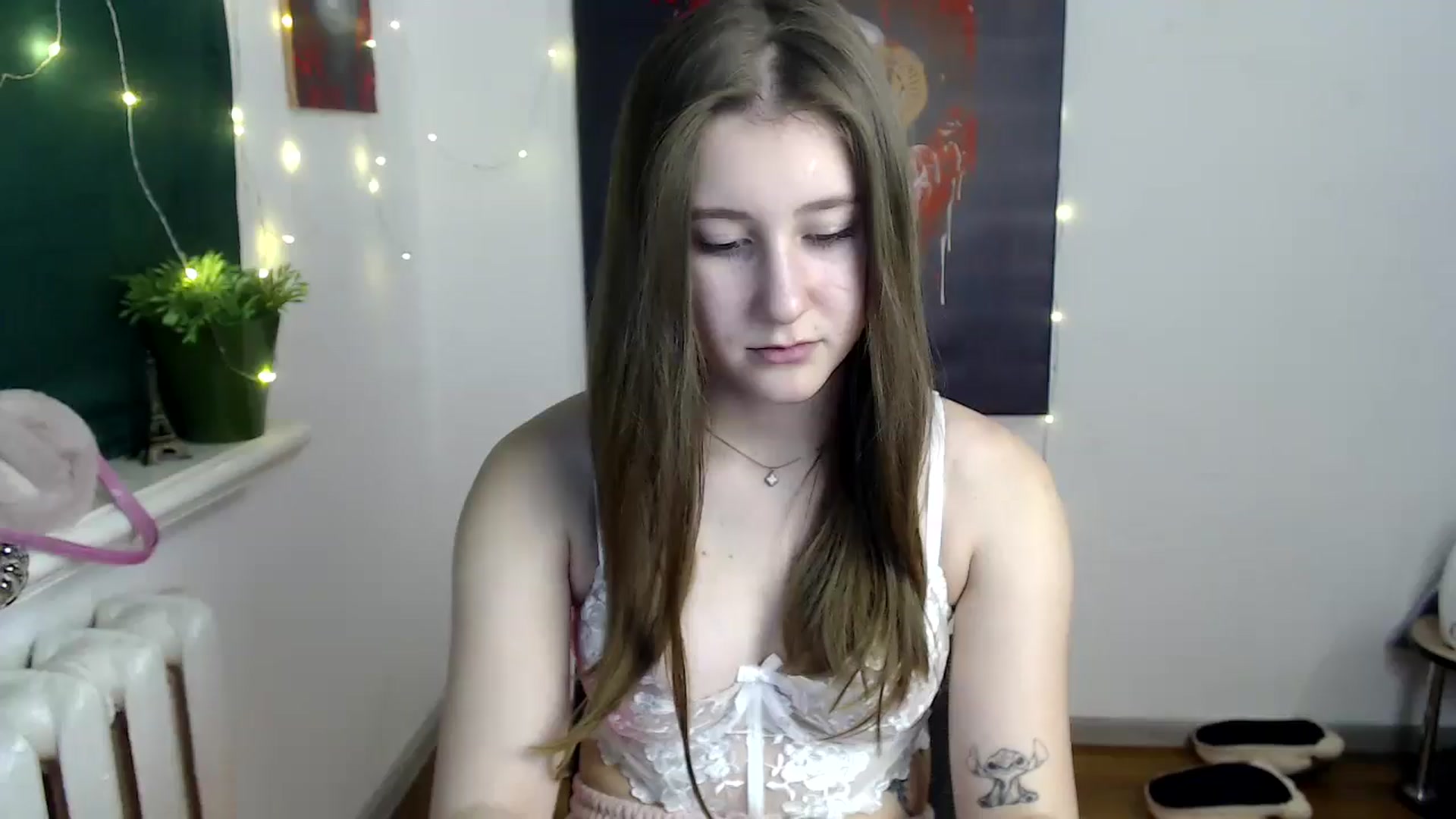 Gallery image thumbnail from Kamilochkaaa_'s myfreecams stream on, 01/07/2026, 15:29 image 1 of 20