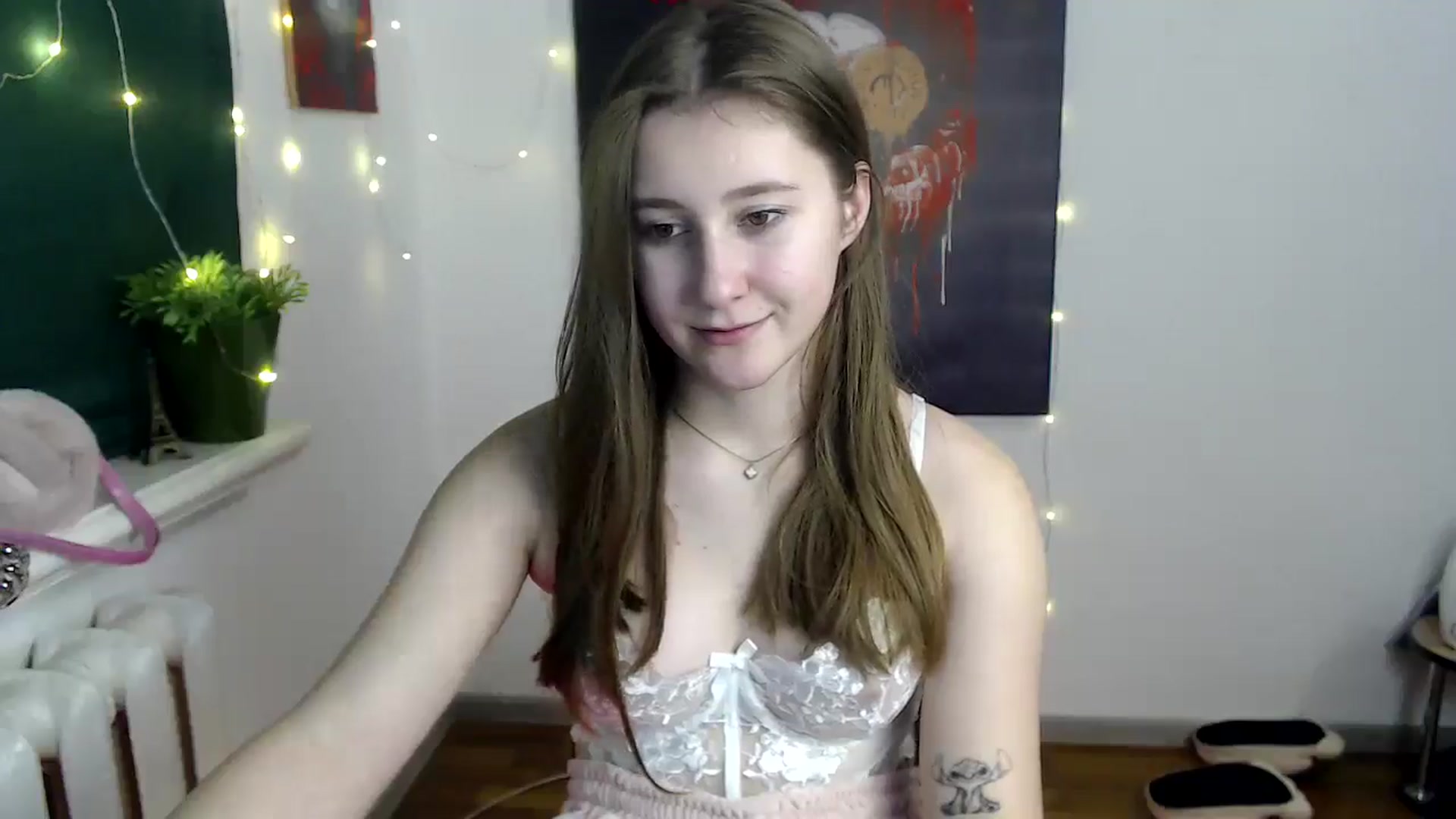 Gallery image thumbnail from Kamilochkaaa_'s myfreecams stream on, 01/07/2026, 15:29 image 13 of 20