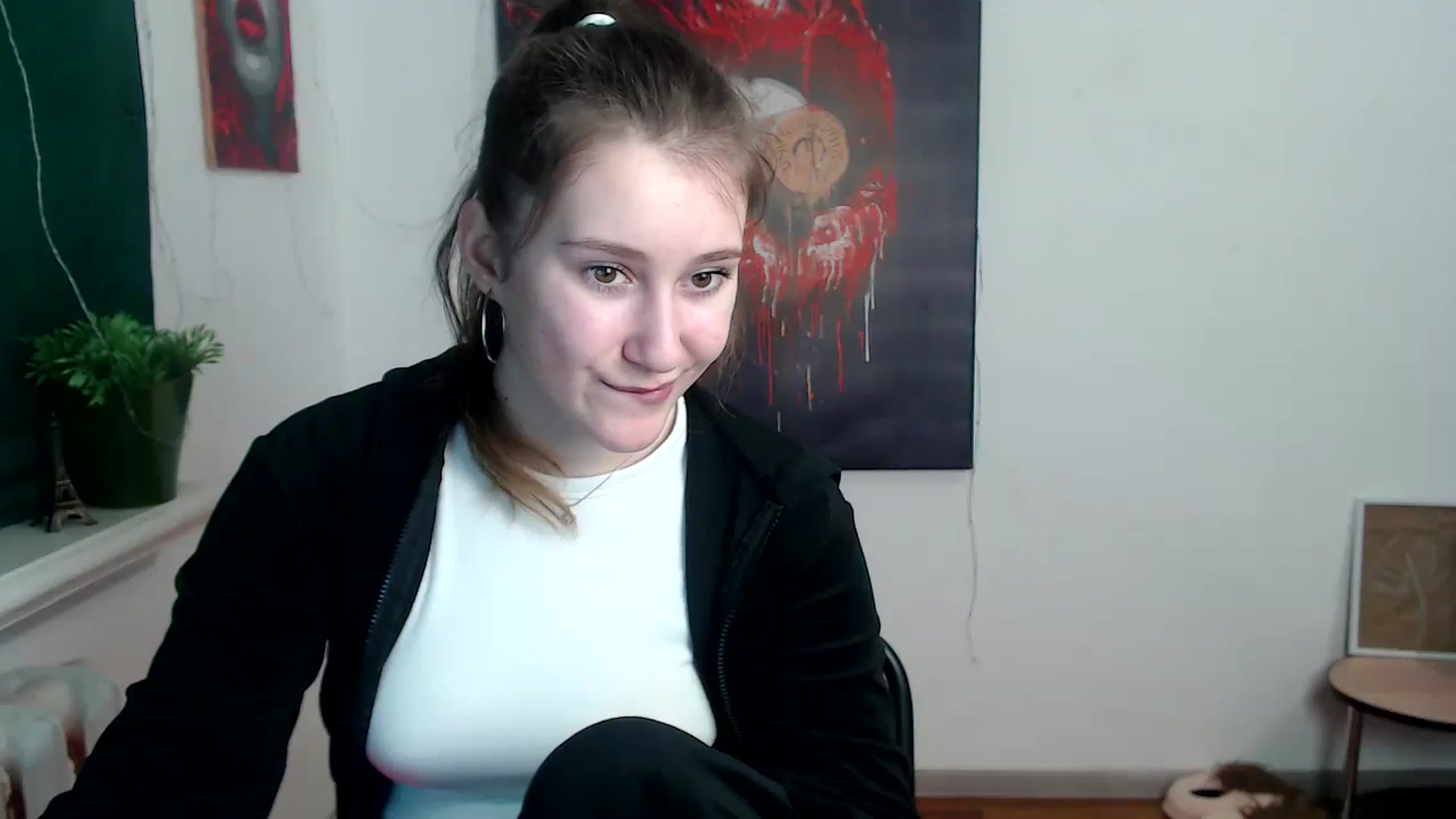 Gallery image thumbnail from Kamilochkaaa_'s myfreecams stream on, 01/08/2026, 14:31 image 17 of 20