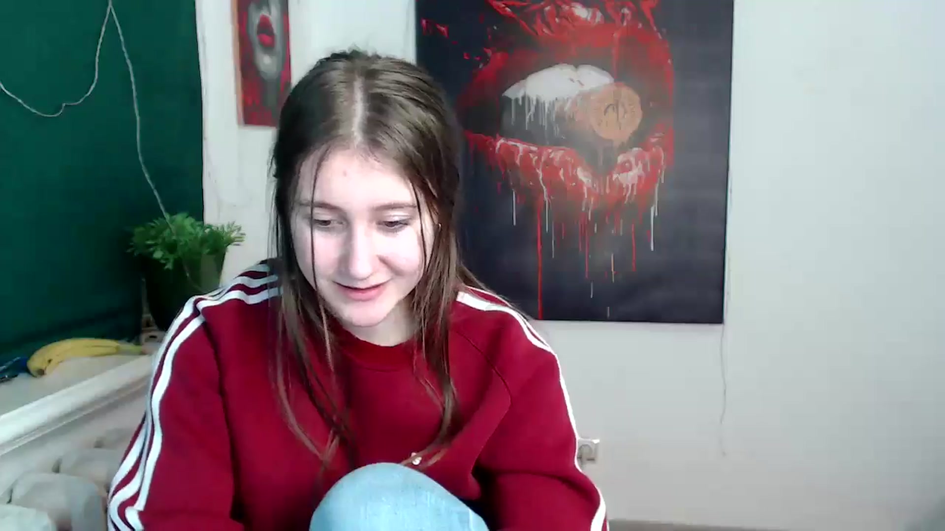 Gallery image thumbnail from Kamilochkaaa_'s myfreecams stream on, 01/12/2026, 20:09 image 12 of 20