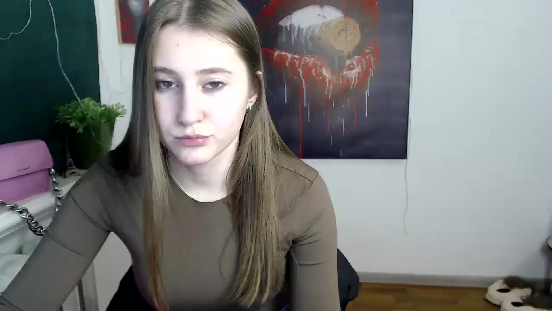 Gallery image thumbnail from Kamilochkaaa_'s myfreecams stream on, 01/13/2026, 17:56 image 14 of 20