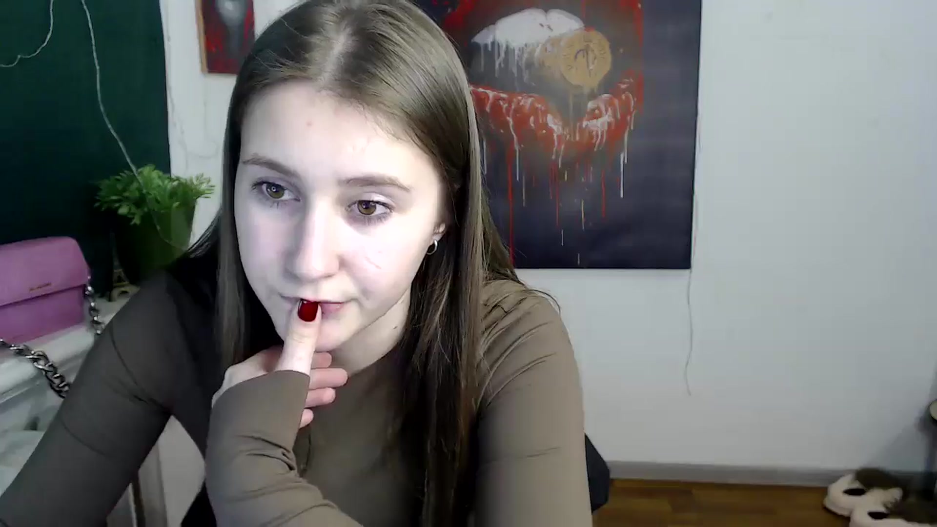 Gallery image thumbnail from Kamilochkaaa_'s myfreecams stream on, 01/13/2026, 17:56 image 17 of 20