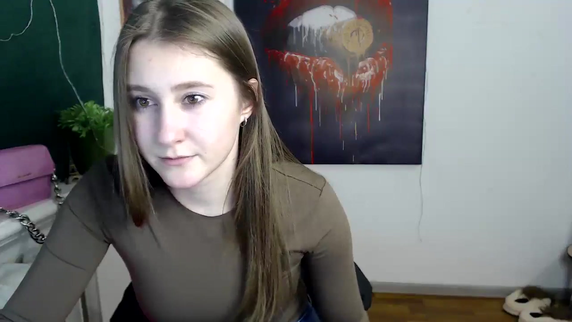 Gallery image thumbnail from Kamilochkaaa_'s myfreecams stream on, 01/13/2026, 17:56 image 15 of 20