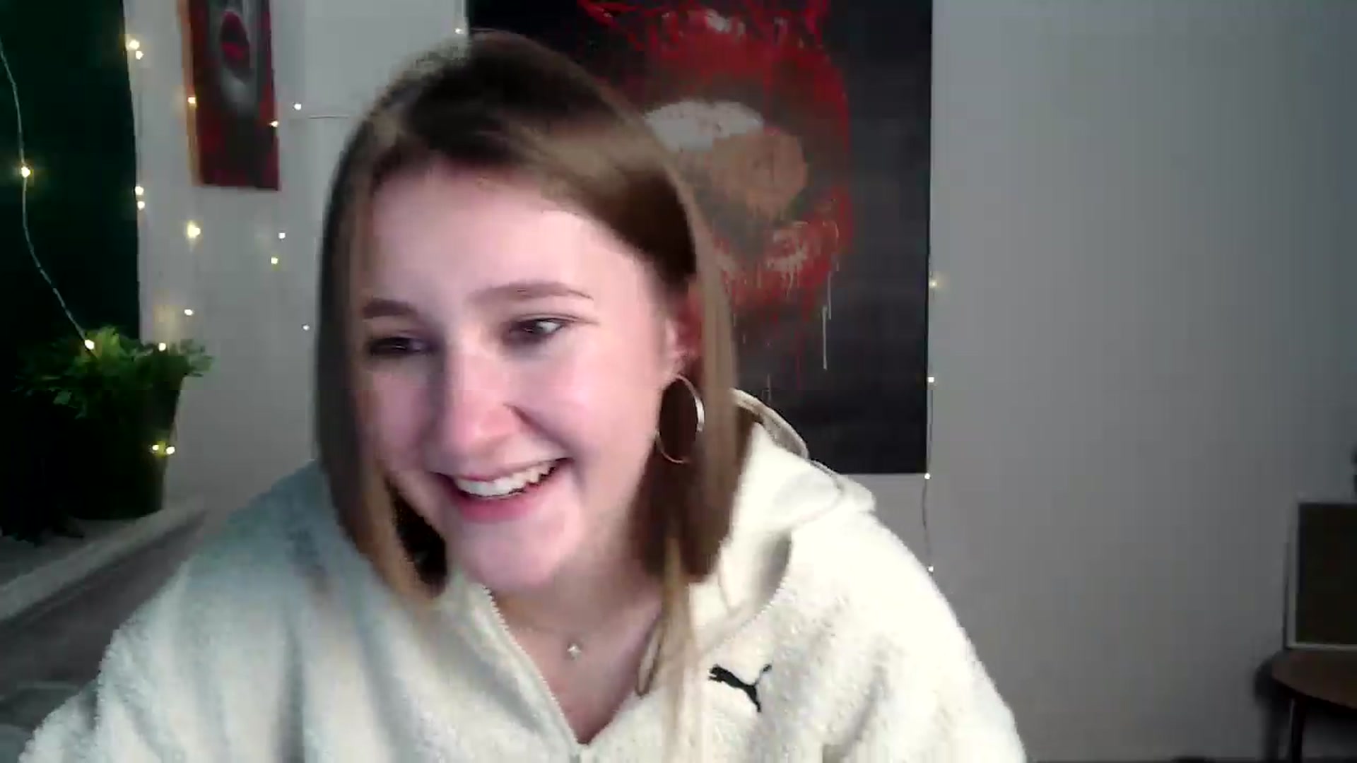 Gallery image thumbnail from Kamilochkaaa_'s myfreecams stream on, 01/16/2026, 16:03 image 11 of 20