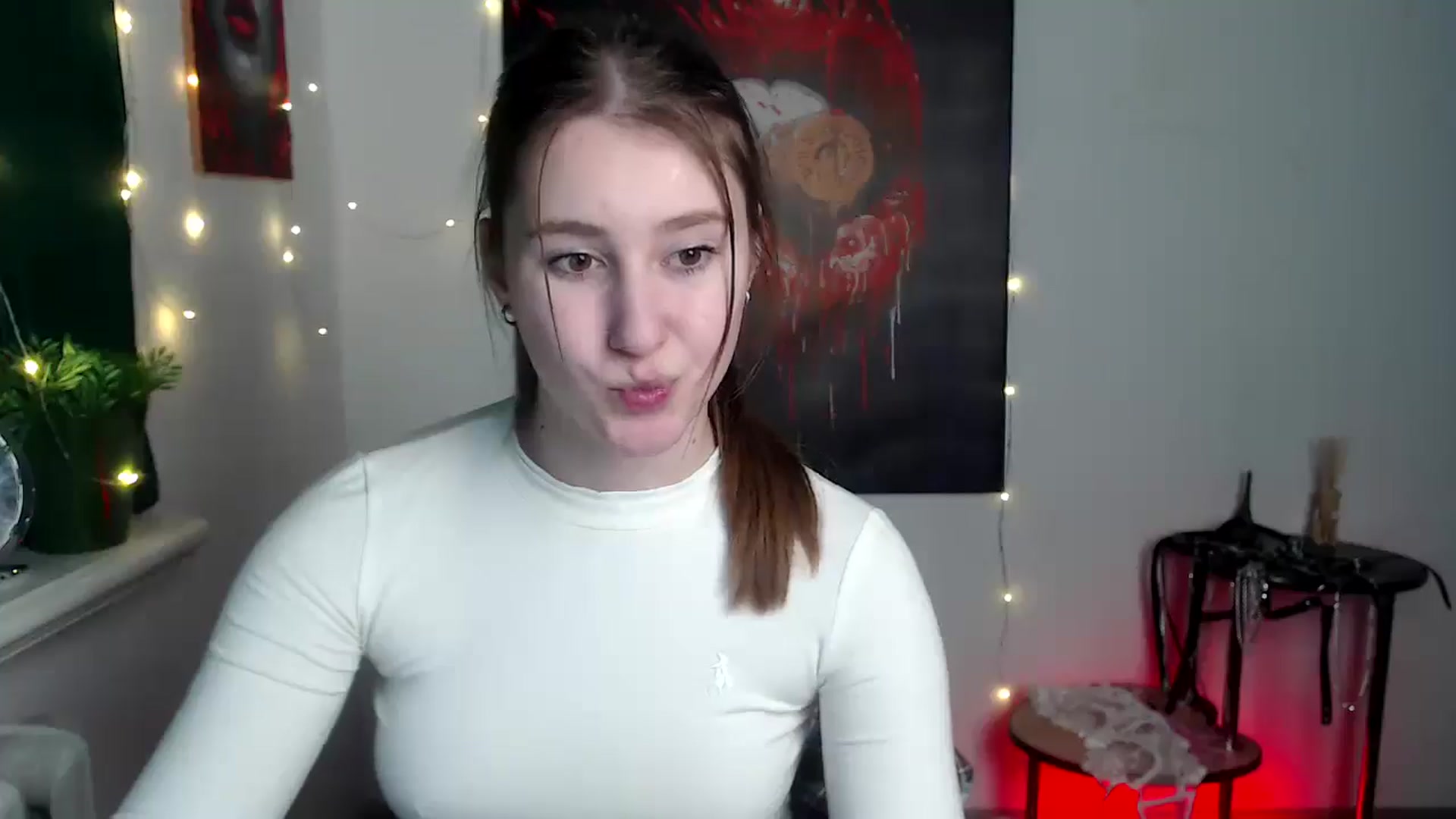 Gallery image thumbnail from Kamilochkaaa_'s myfreecams stream on, 01/20/2026, 15:27 image 14 of 20