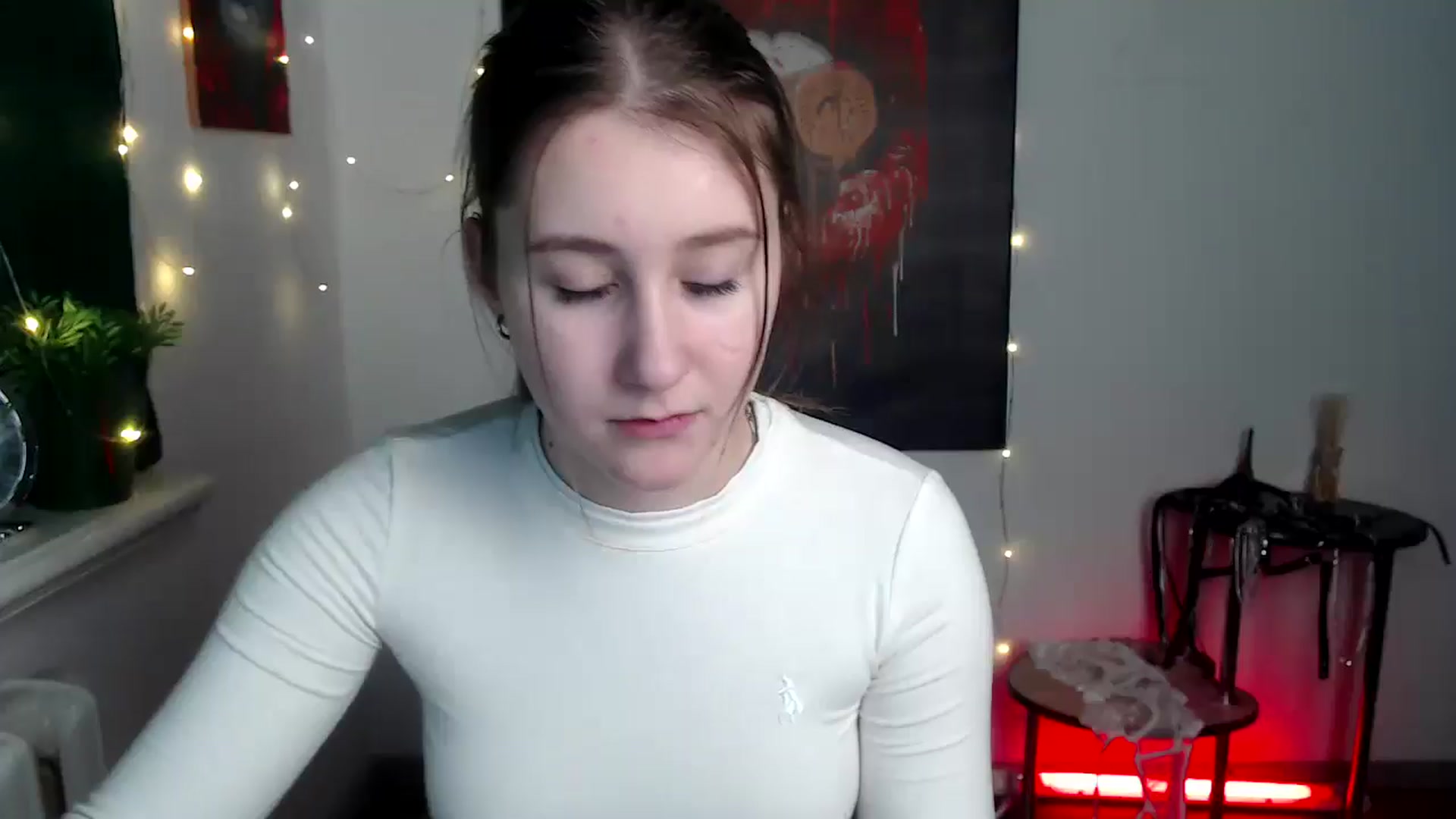 Gallery image thumbnail from Kamilochkaaa_'s myfreecams stream on, 01/20/2026, 15:27 image 9 of 20