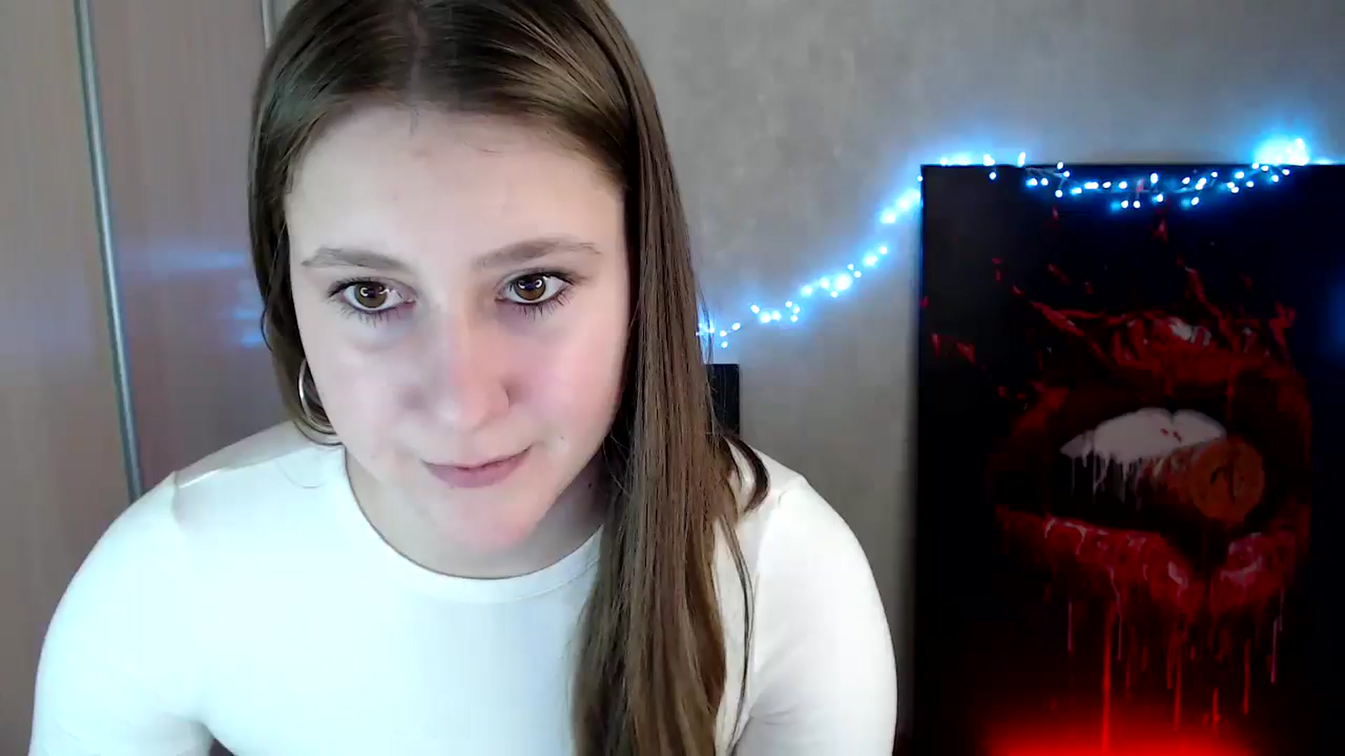 Gallery image thumbnail from Kamilochkaaa_'s myfreecams stream on, 04/05/2026, 12:56 image 14 of 20