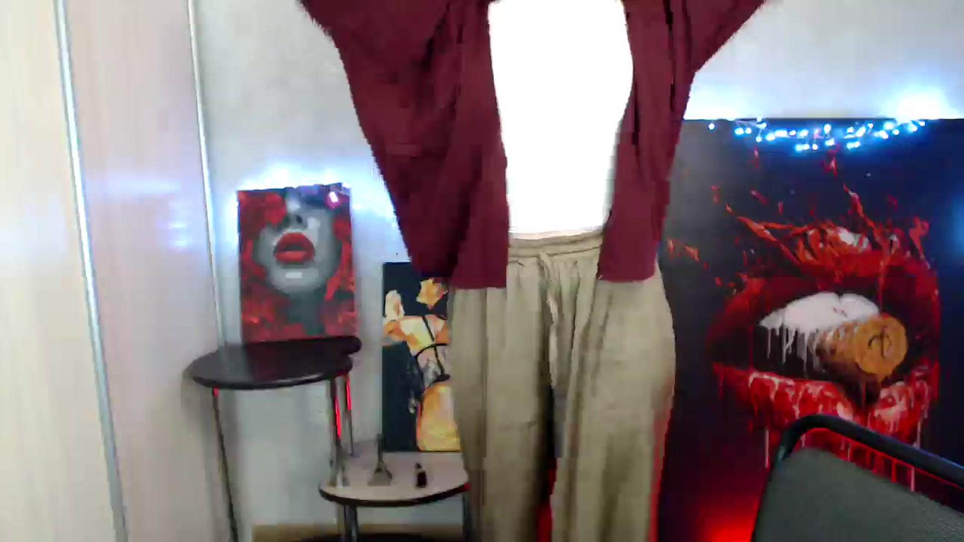 Gallery image thumbnail from Kamilochkaaa_'s myfreecams stream on, 04/05/2026, 12:56 image 15 of 20