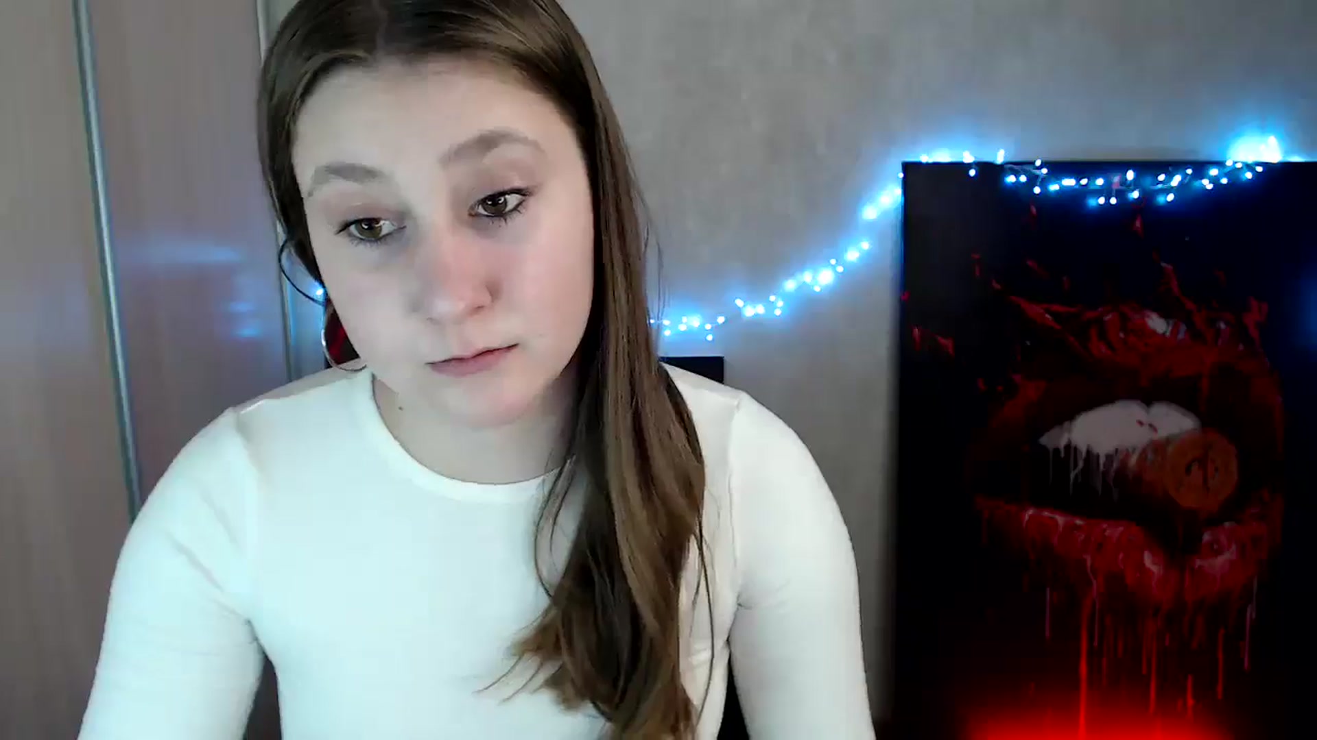 Gallery image thumbnail from Kamilochkaaa_'s myfreecams stream on, 04/05/2026, 12:56 image 11 of 20