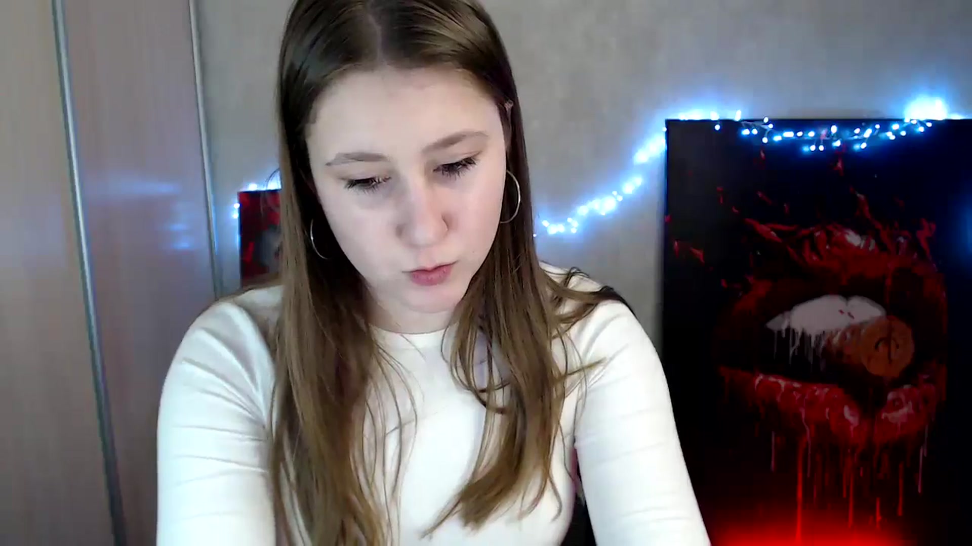 Gallery image thumbnail from Kamilochkaaa_'s myfreecams stream on, 04/05/2026, 12:56 image 4 of 20