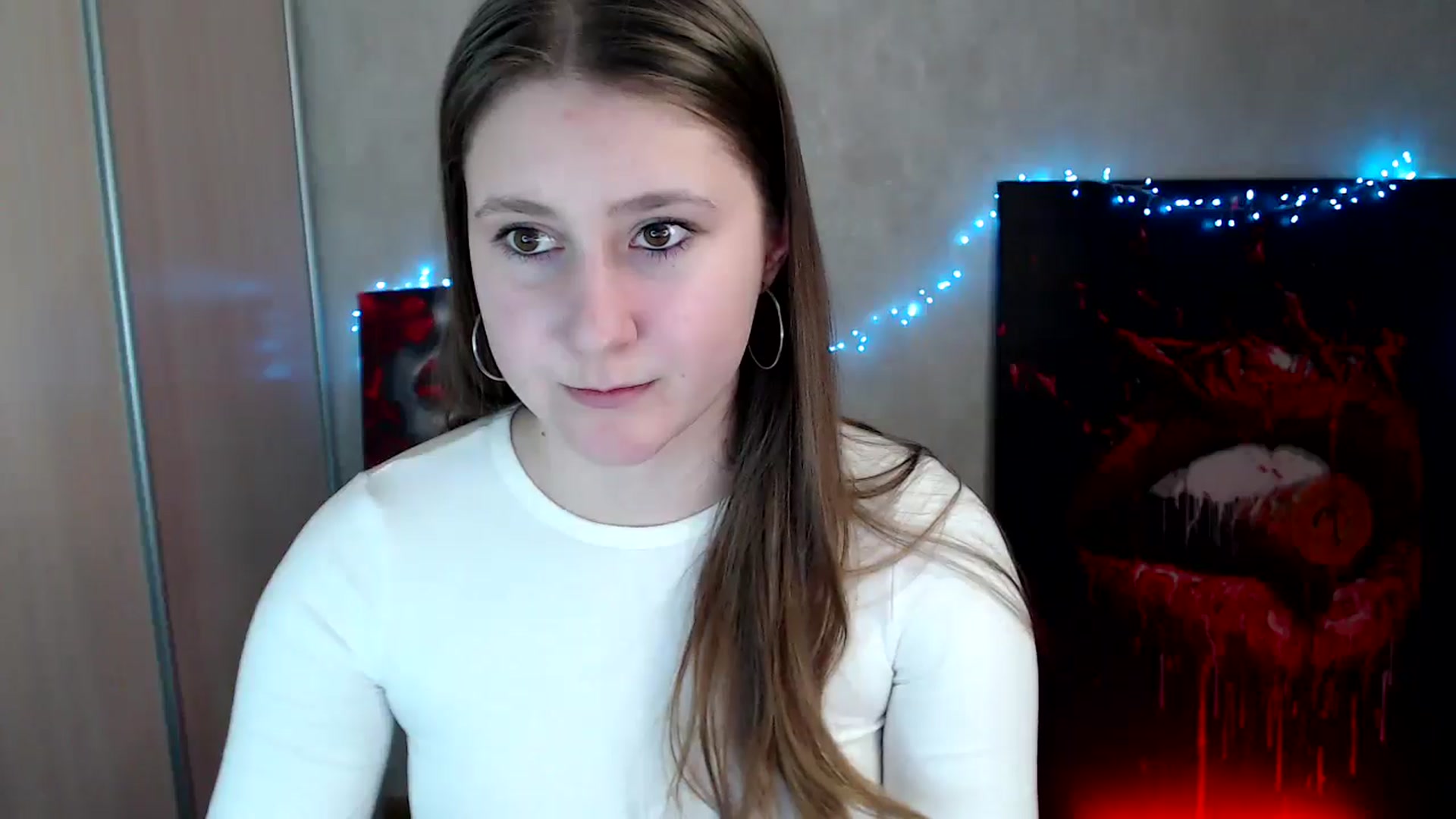 Gallery image thumbnail from Kamilochkaaa_'s myfreecams stream on, 04/05/2026, 14:27 image 18 of 20