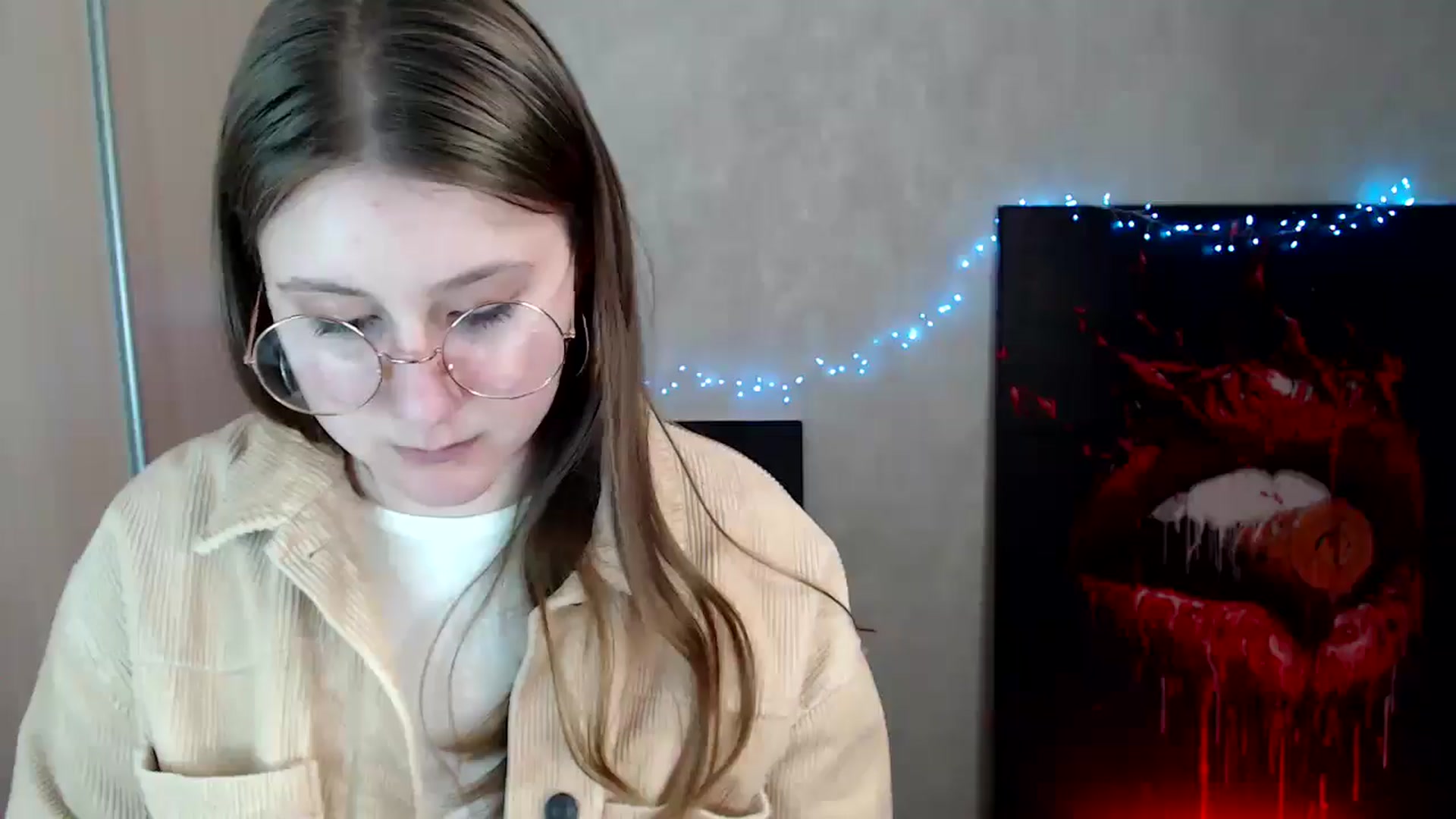 Gallery image thumbnail from Kamilochkaaa_'s myfreecams stream on, 04/05/2026, 17:01 image 7 of 20