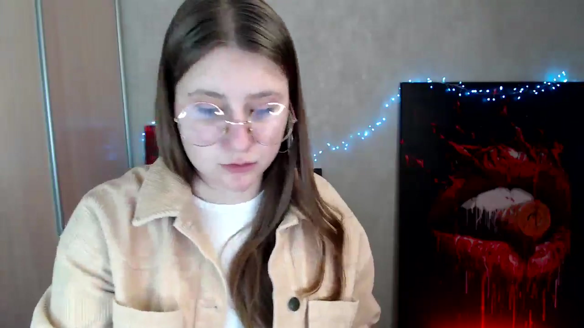 Gallery image thumbnail from Kamilochkaaa_'s myfreecams stream on, 04/05/2026, 17:01 image 13 of 20