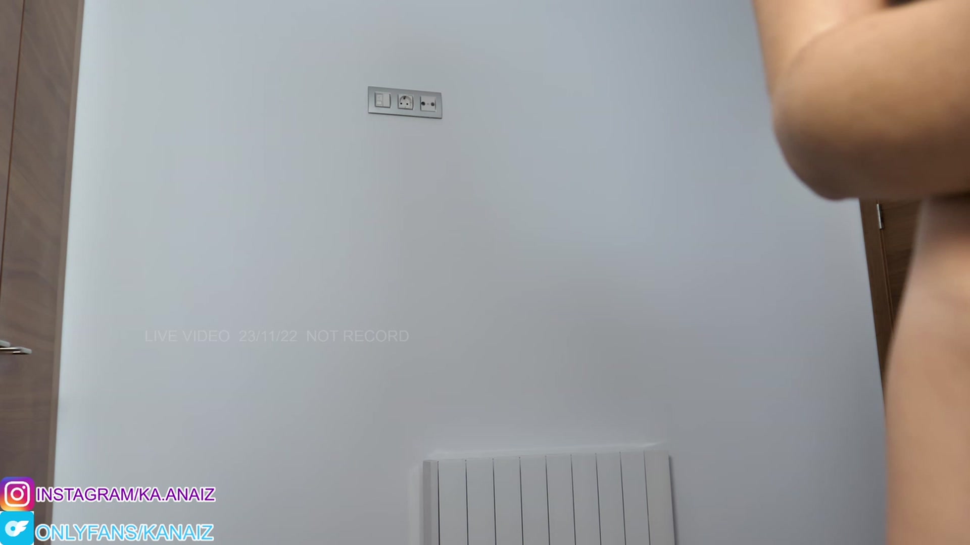 Gallery image thumbnail from Kanaiz's myfreecams stream on, 11/23/2022, 10:39 image 8 of 20
