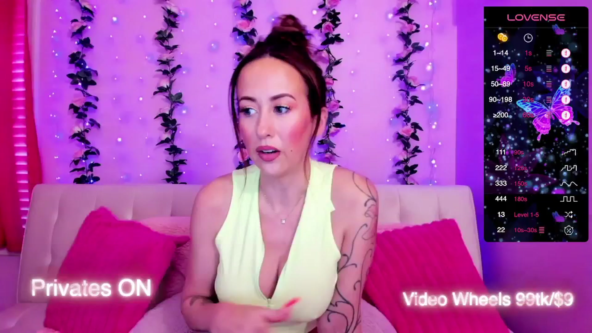 Gallery image thumbnail from Kandiss_K's myfreecams stream on, 06/27/2025, 16:01 image 19 of 20