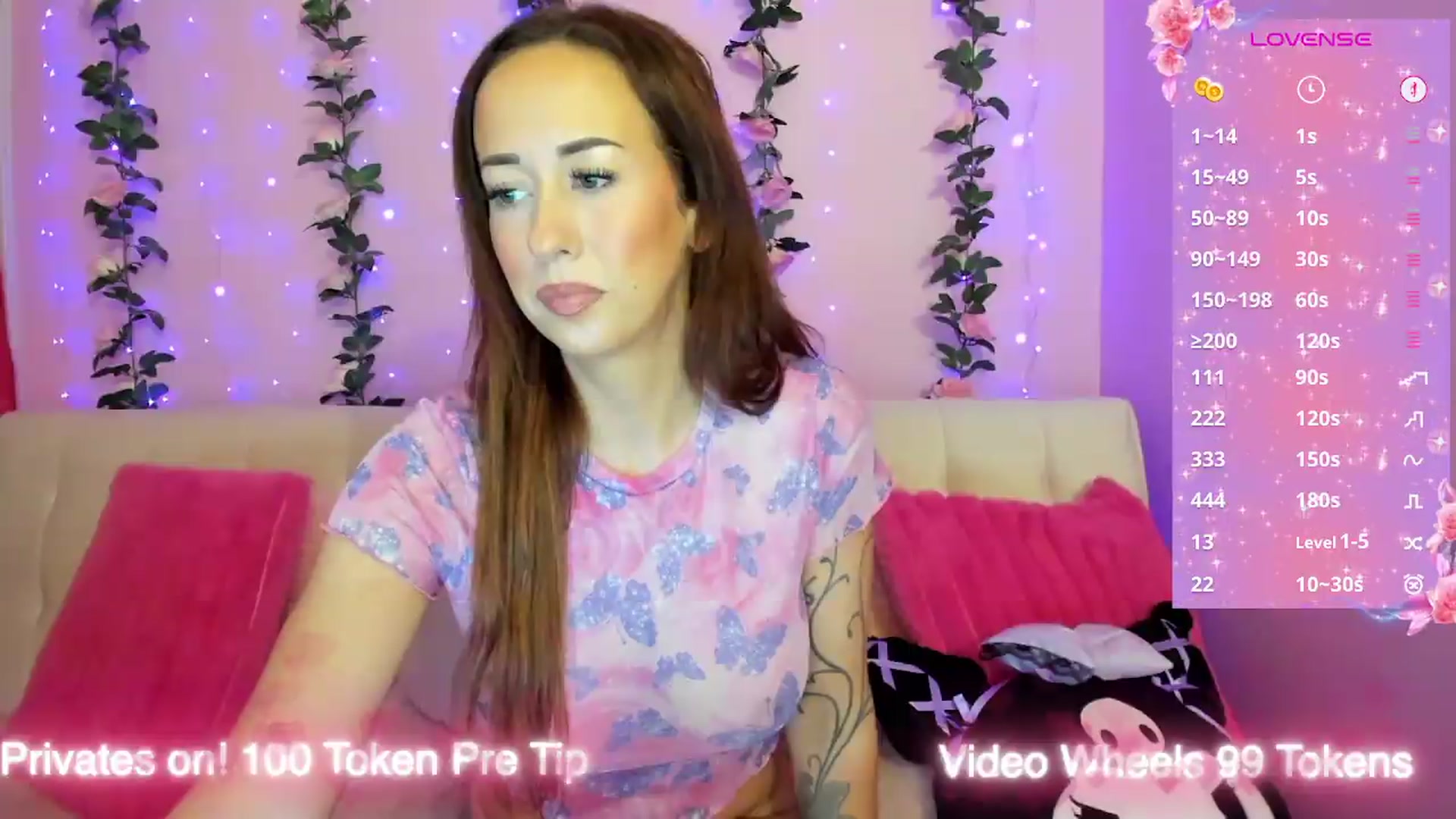 Gallery image thumbnail from Kandiss_K's myfreecams stream on, 08/14/2026, 19:44 image 13 of 20