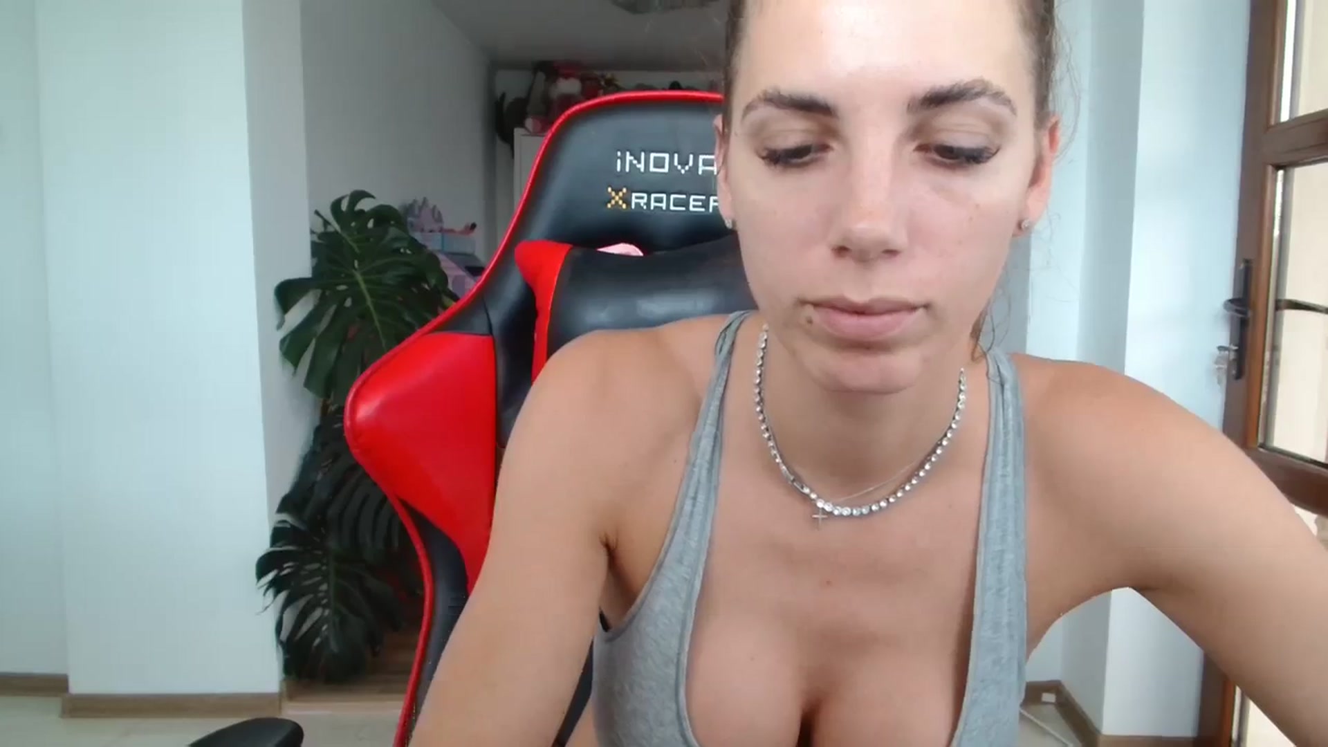 Gallery image thumbnail from Kandy_C's myfreecams stream on, 08/22/2023, 13:29 image 14 of 20
