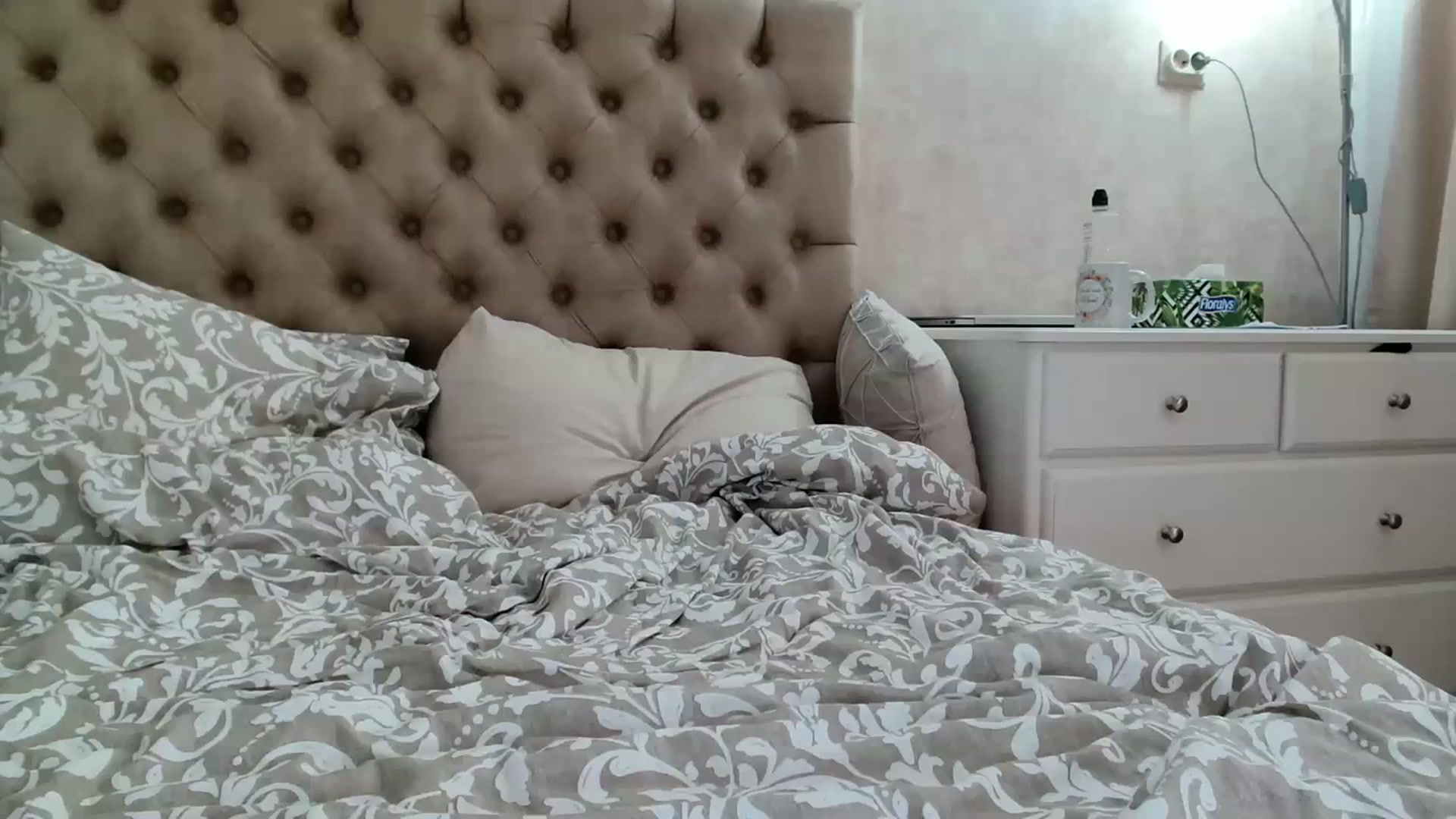 Gallery image thumbnail from Kandy_C's myfreecams stream on, 08/29/2023, 12:55 image 6 of 20