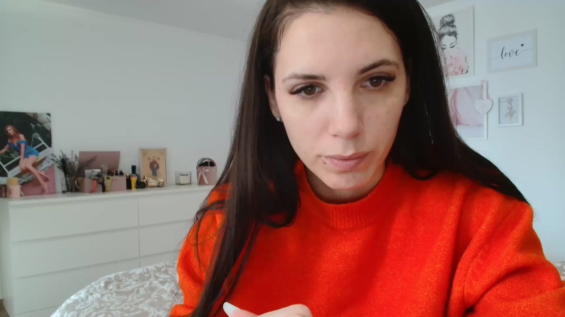 Gallery image thumbnail from Kandy_C's myfreecams stream on, 02/19/2024, 13:59 image 9 of 20