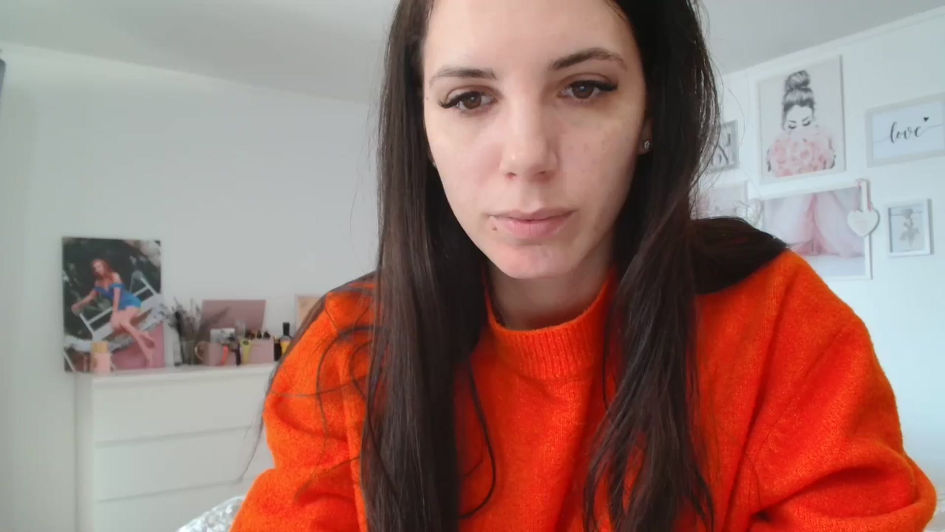 Gallery image thumbnail from Kandy_C's myfreecams stream on, 02/19/2024, 13:59 image 4 of 20