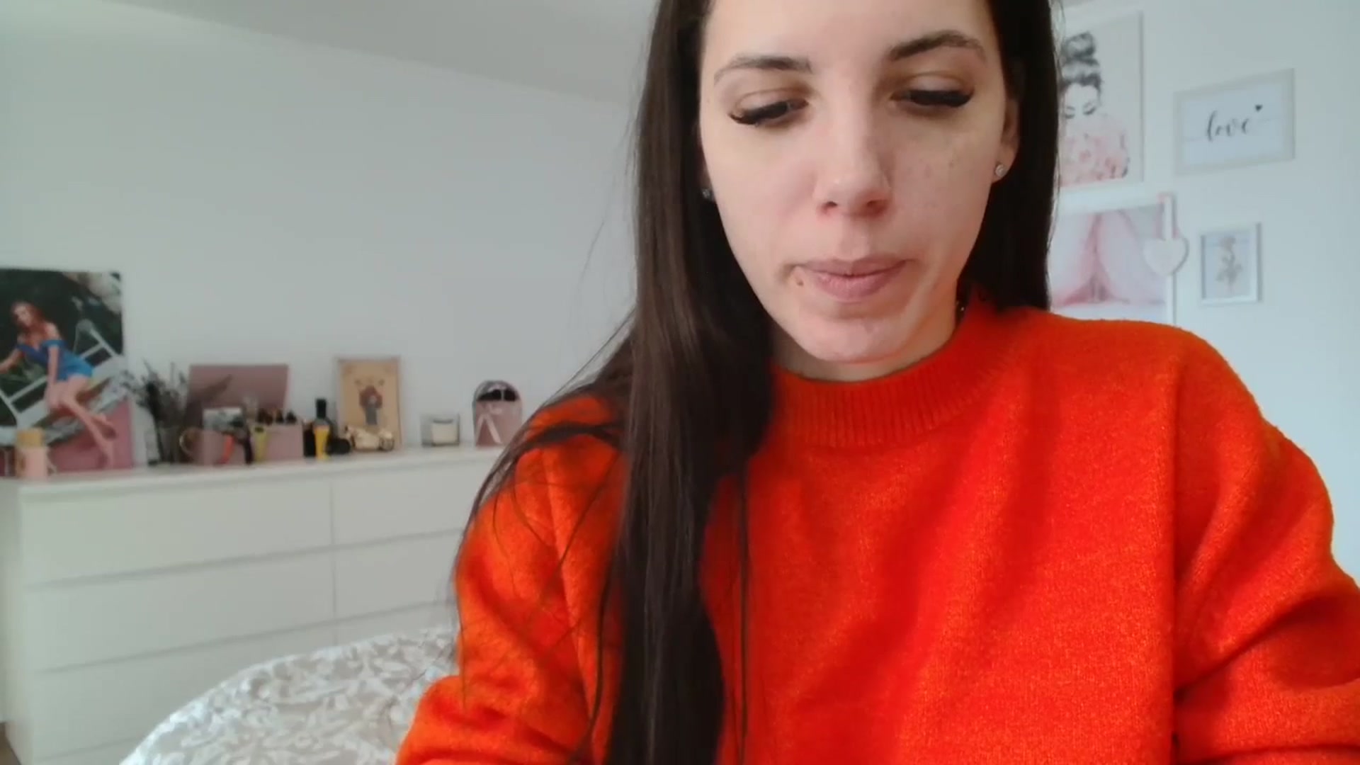 Gallery image thumbnail from Kandy_C's myfreecams stream on, 02/19/2024, 13:59 image 11 of 20