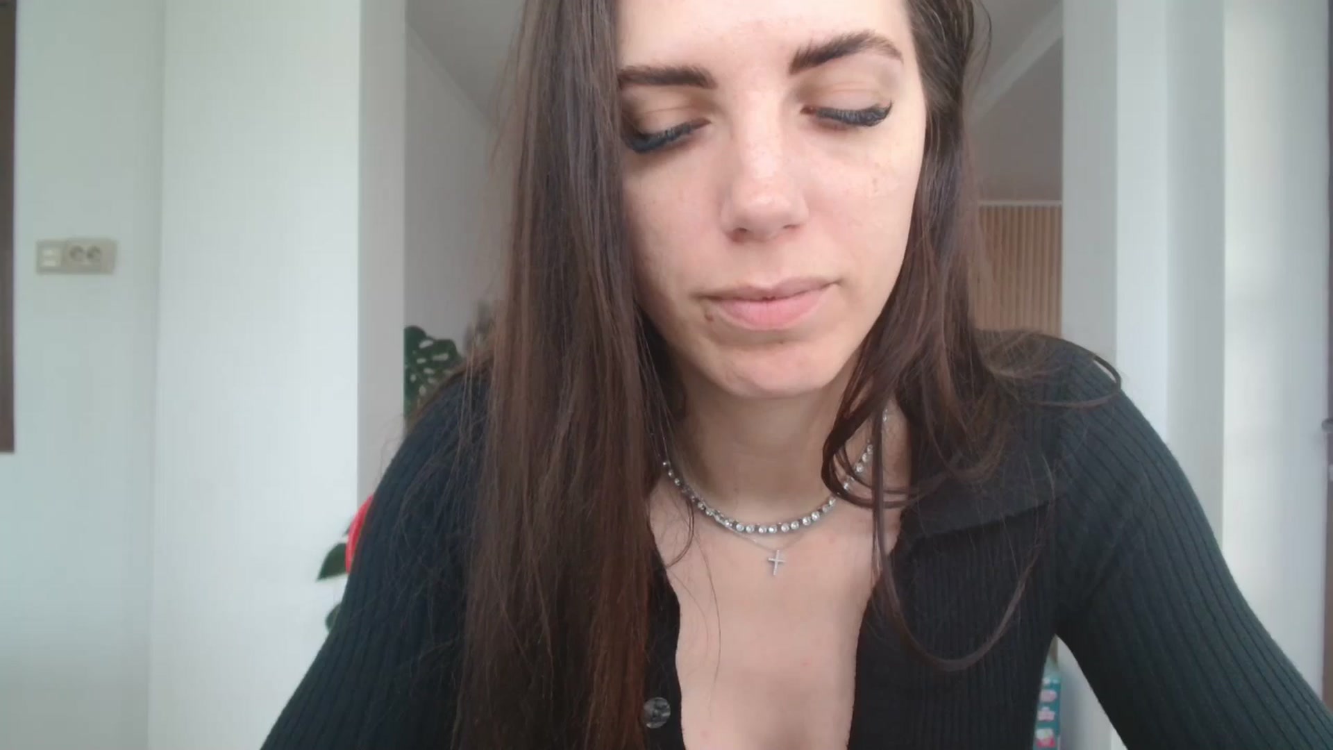 Gallery image thumbnail from Kandy_C's myfreecams stream on, 04/23/2024, 11:19 image 8 of 20